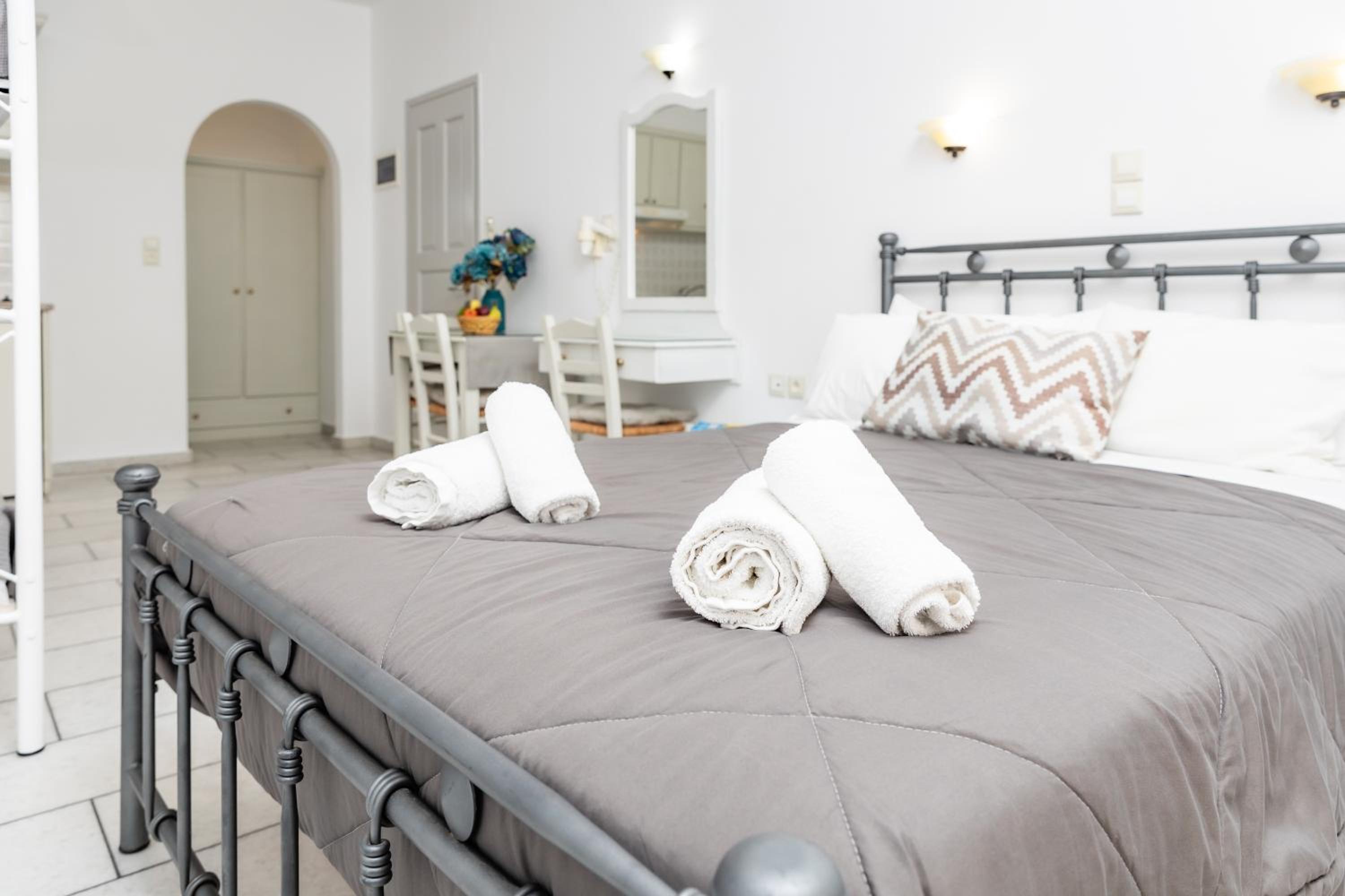 Depis studios & apartments