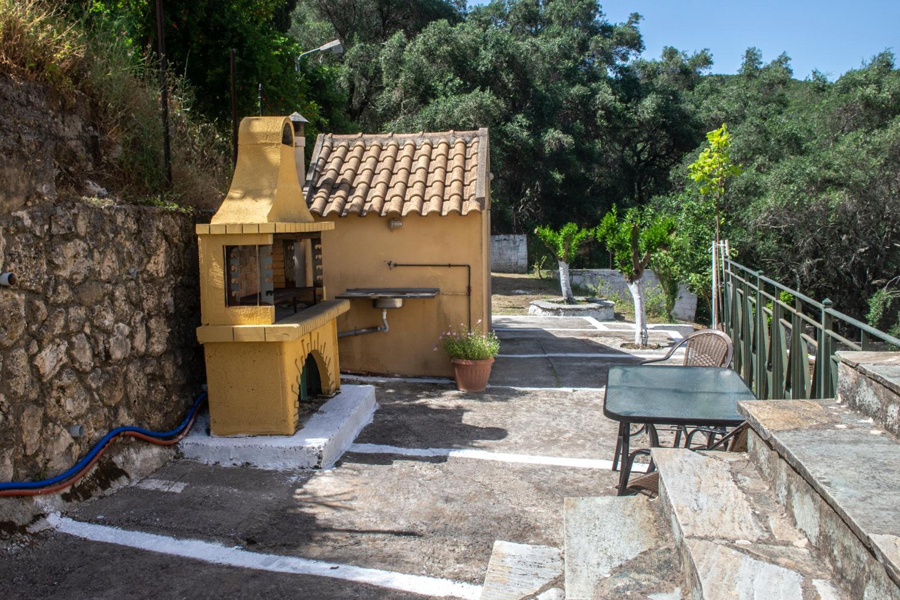 Giannis House 2022 view 2