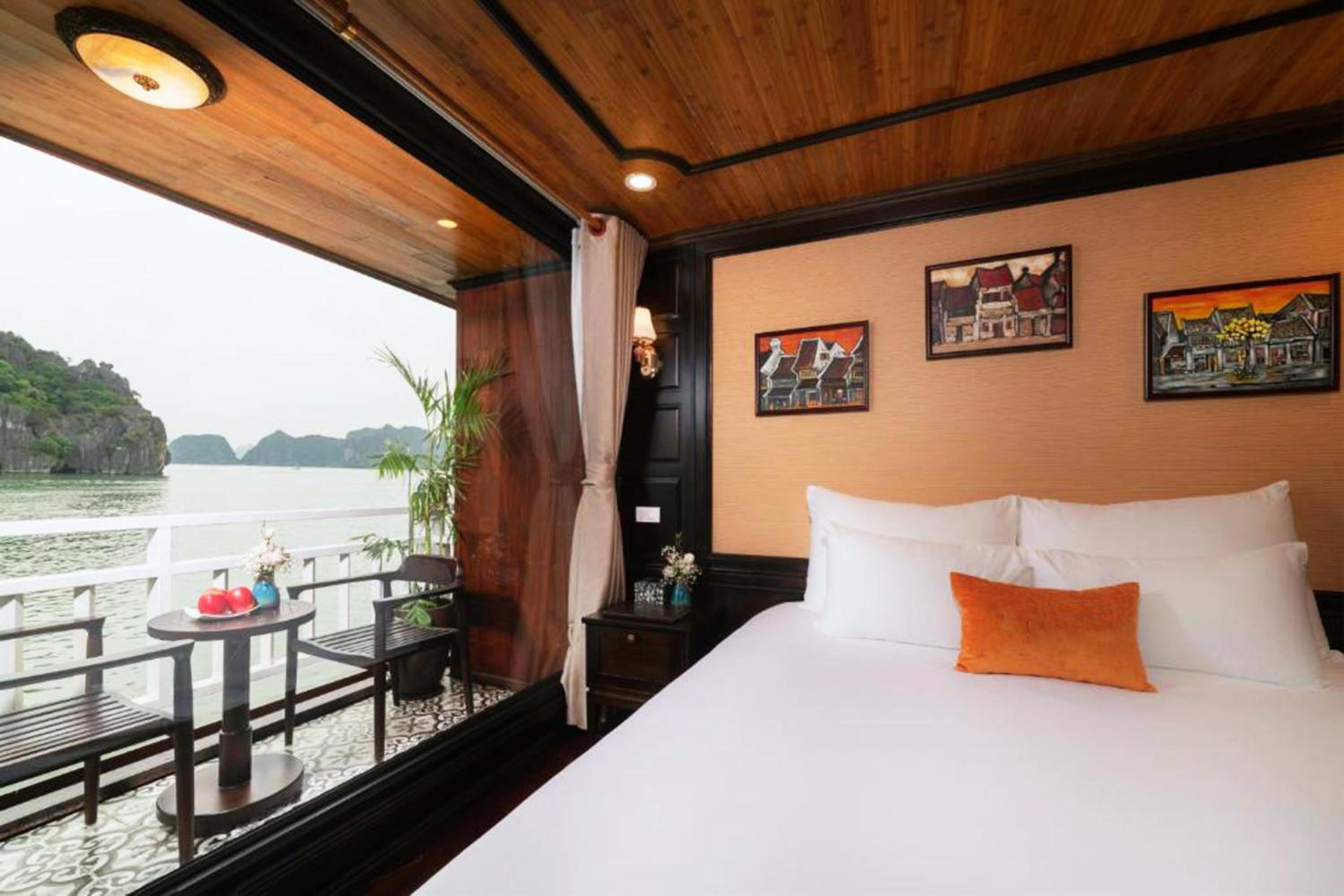 Halong Arcadia Cruise