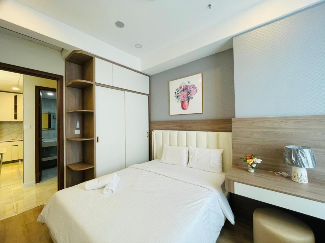 AlaHome 2Br M8 Midtown