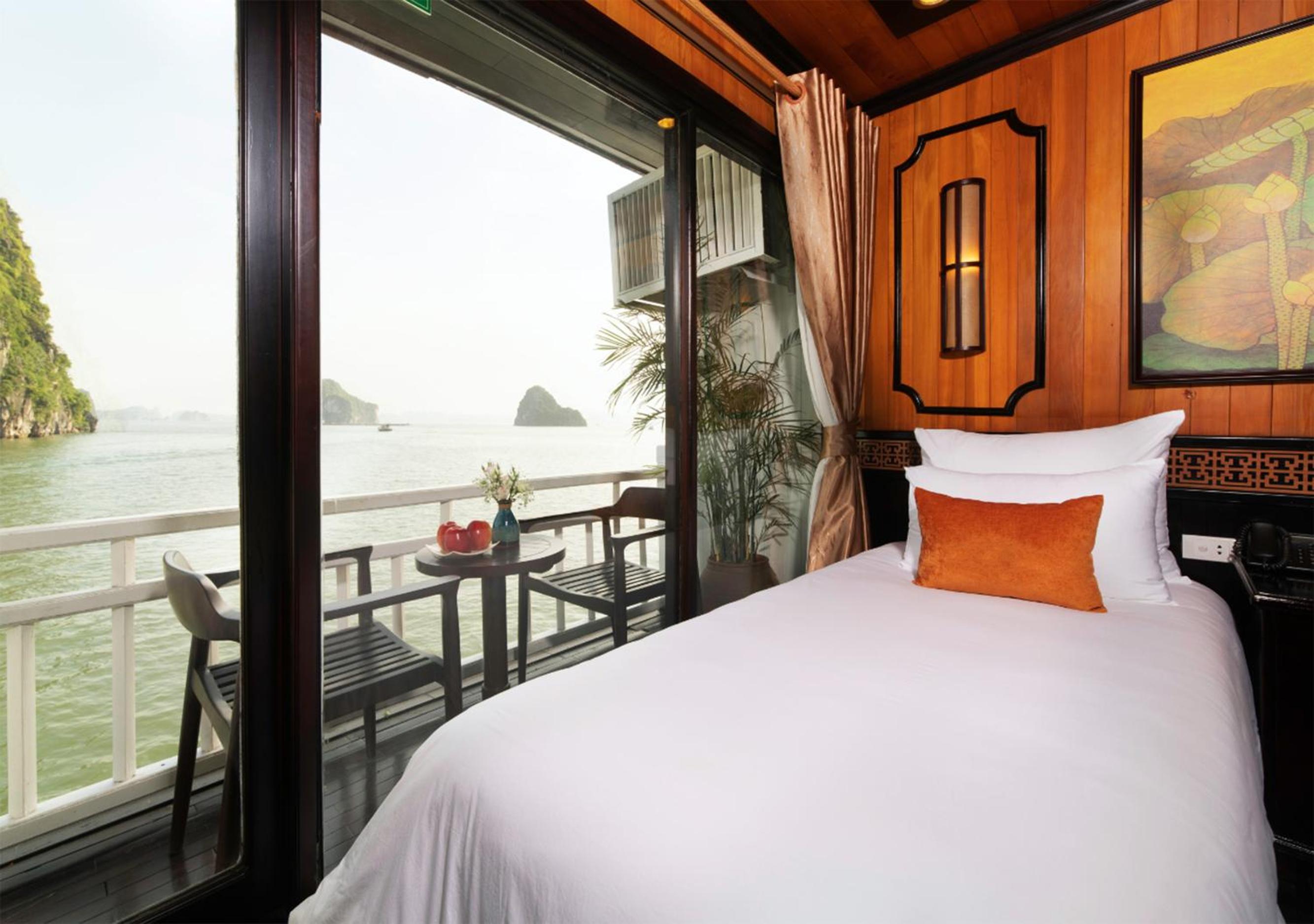 Halong Arcadia Cruise