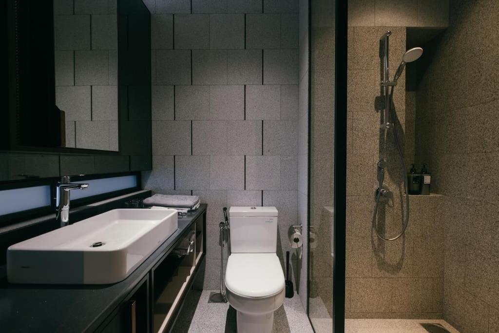 Modern Luxury Suites near KLCC with City View