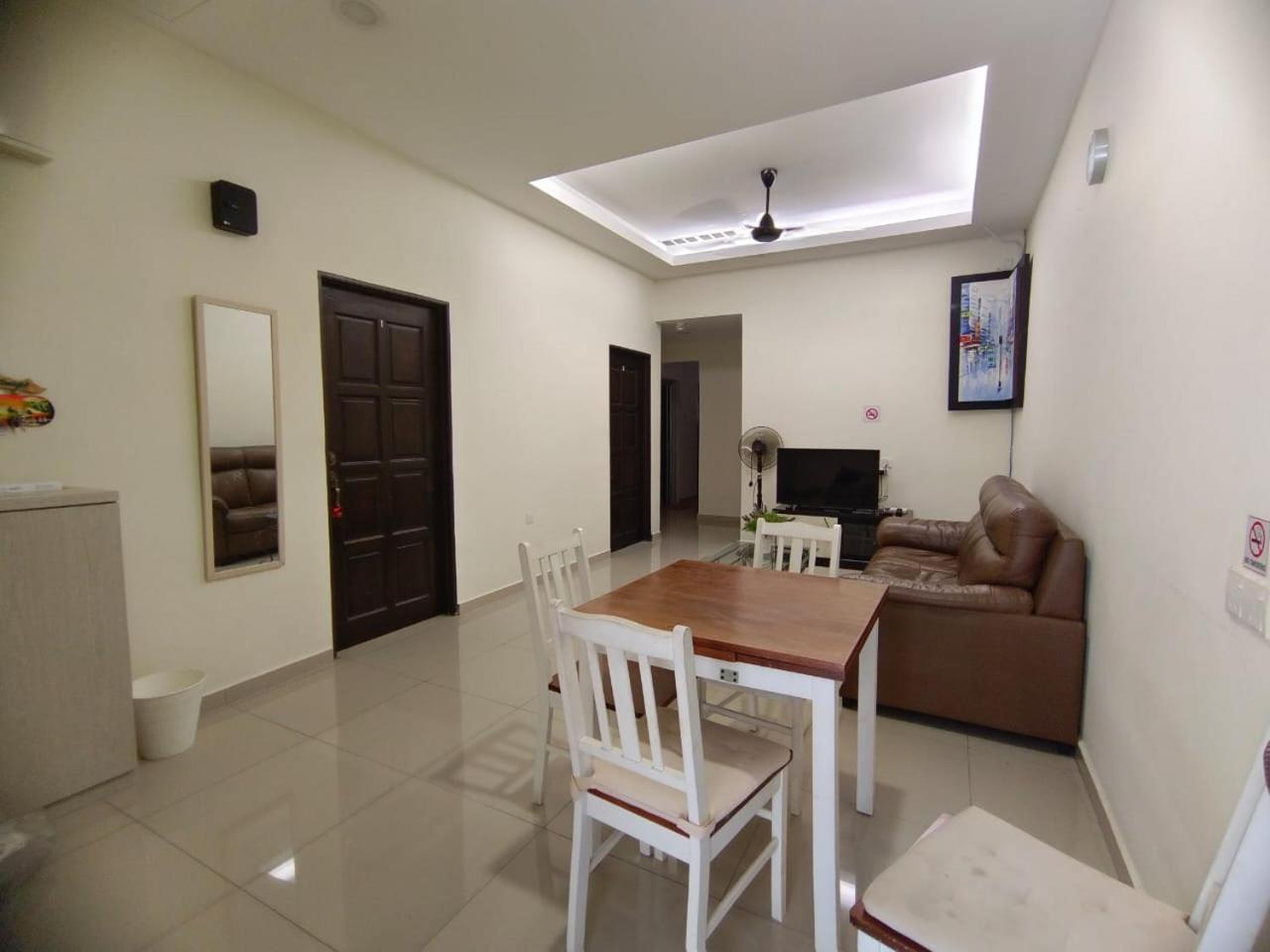 Rasah Jaya 11 ppl homestay photo 2