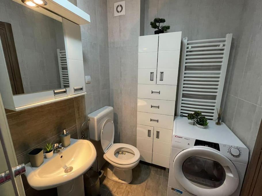 Apartment Zahir 28 view 3