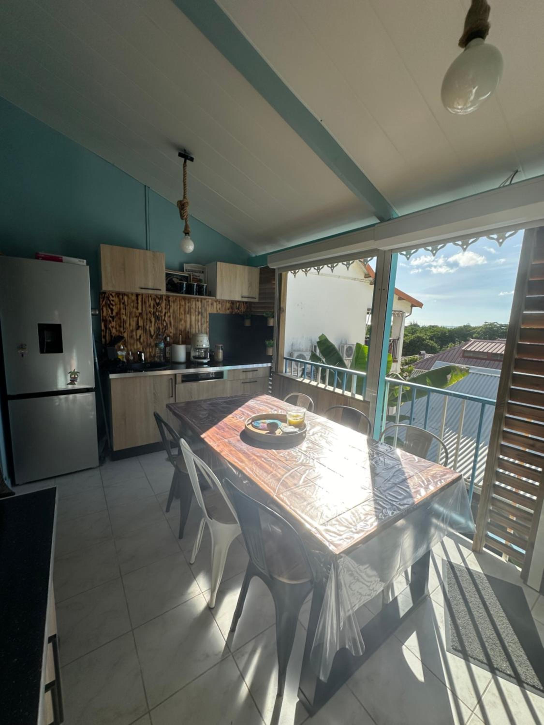 Kaz inattendue , Ste Anne Martinique view 4