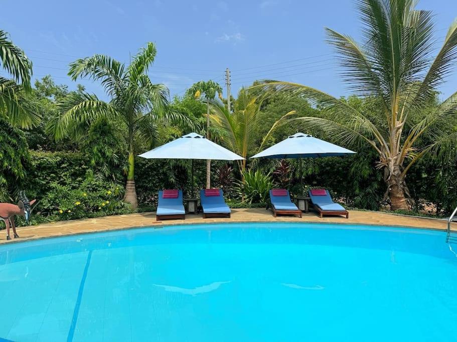 South Fork Diani, 3 bedroom with pool. view 2