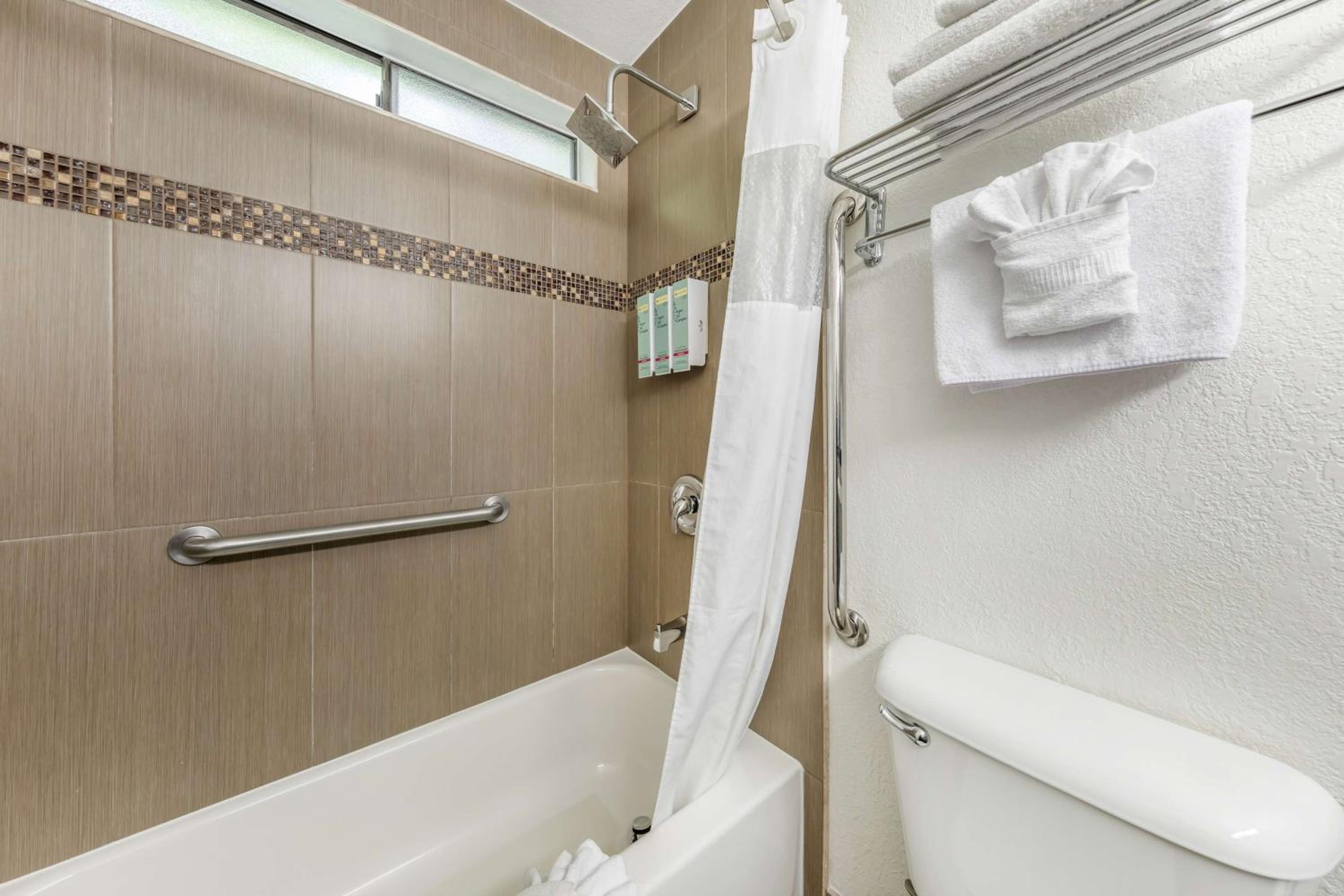 Best Western Americana Inn - Property Image 22