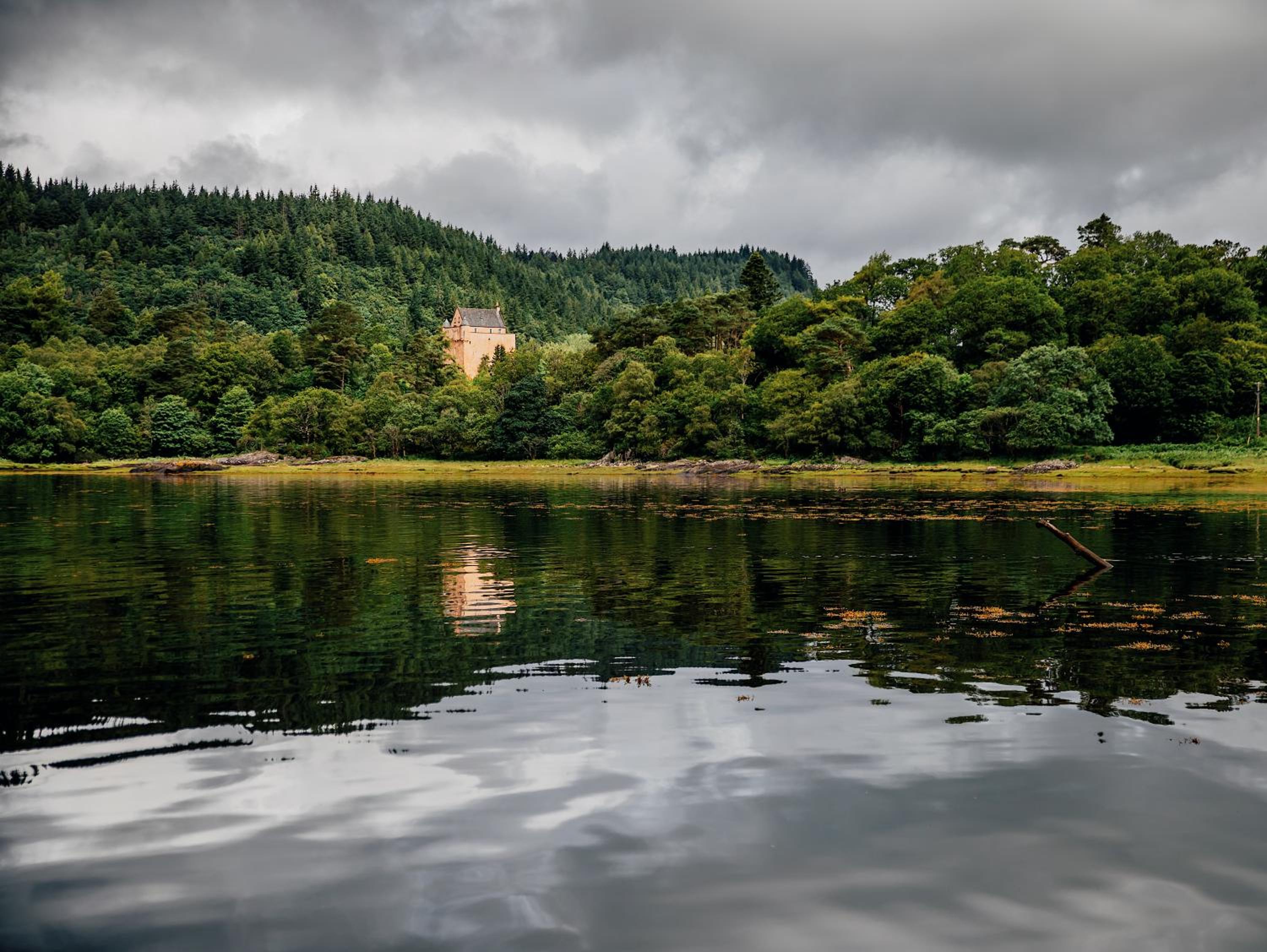 Ardtornish House Victorian Apartments