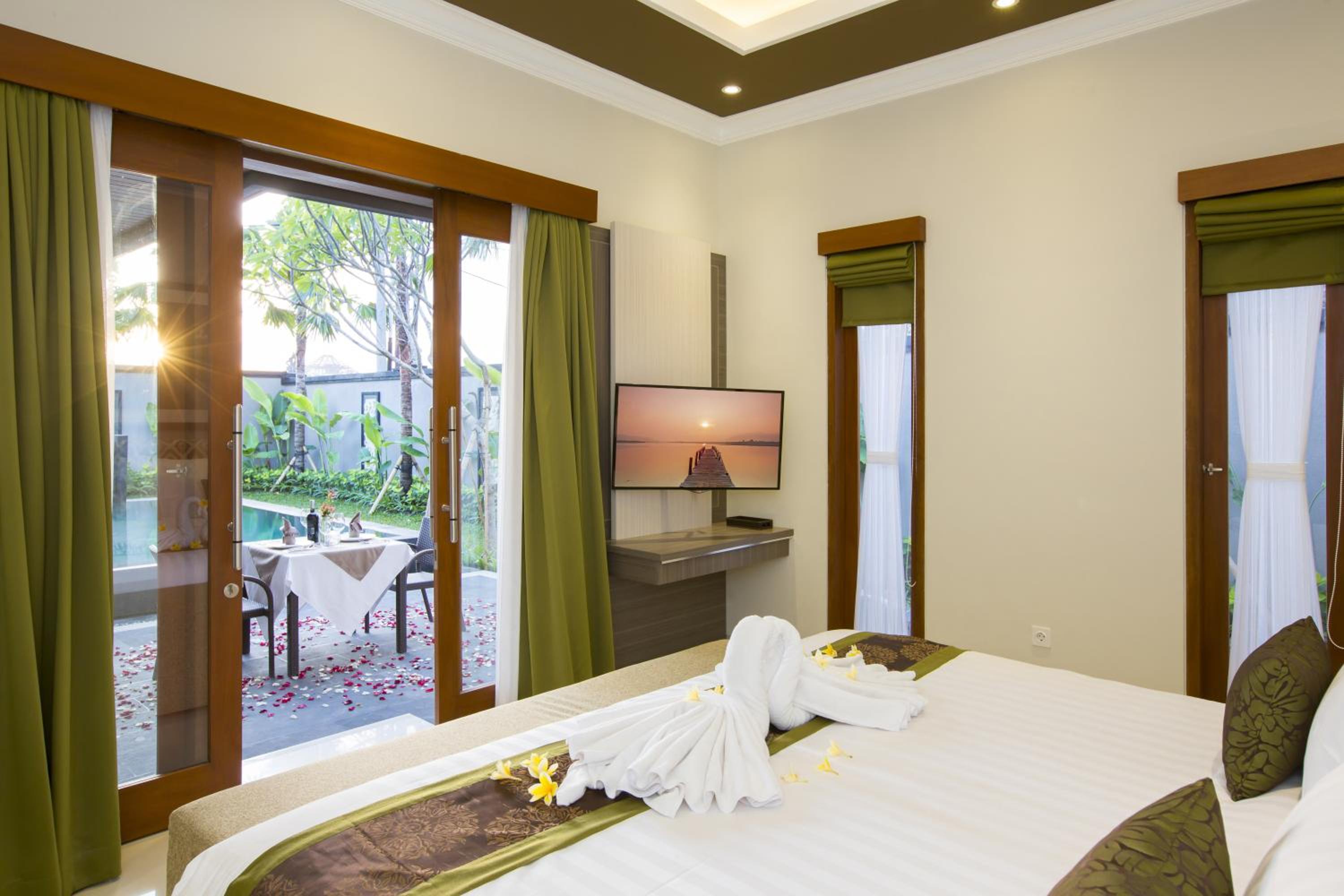 The Banyumas Suite Villa Legian