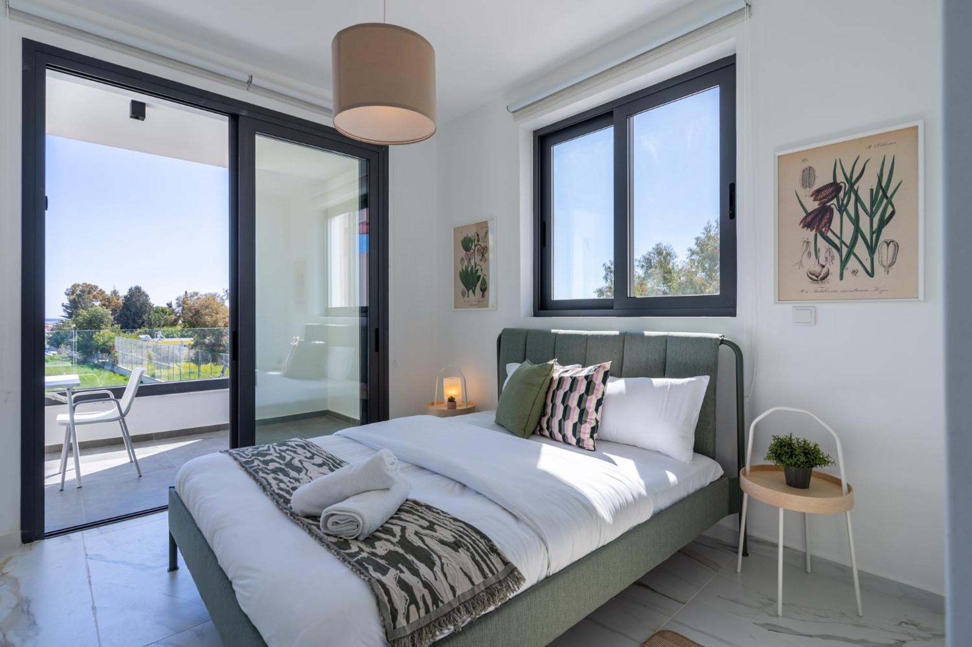 Ivory 1-BR Apartment in Aradipou