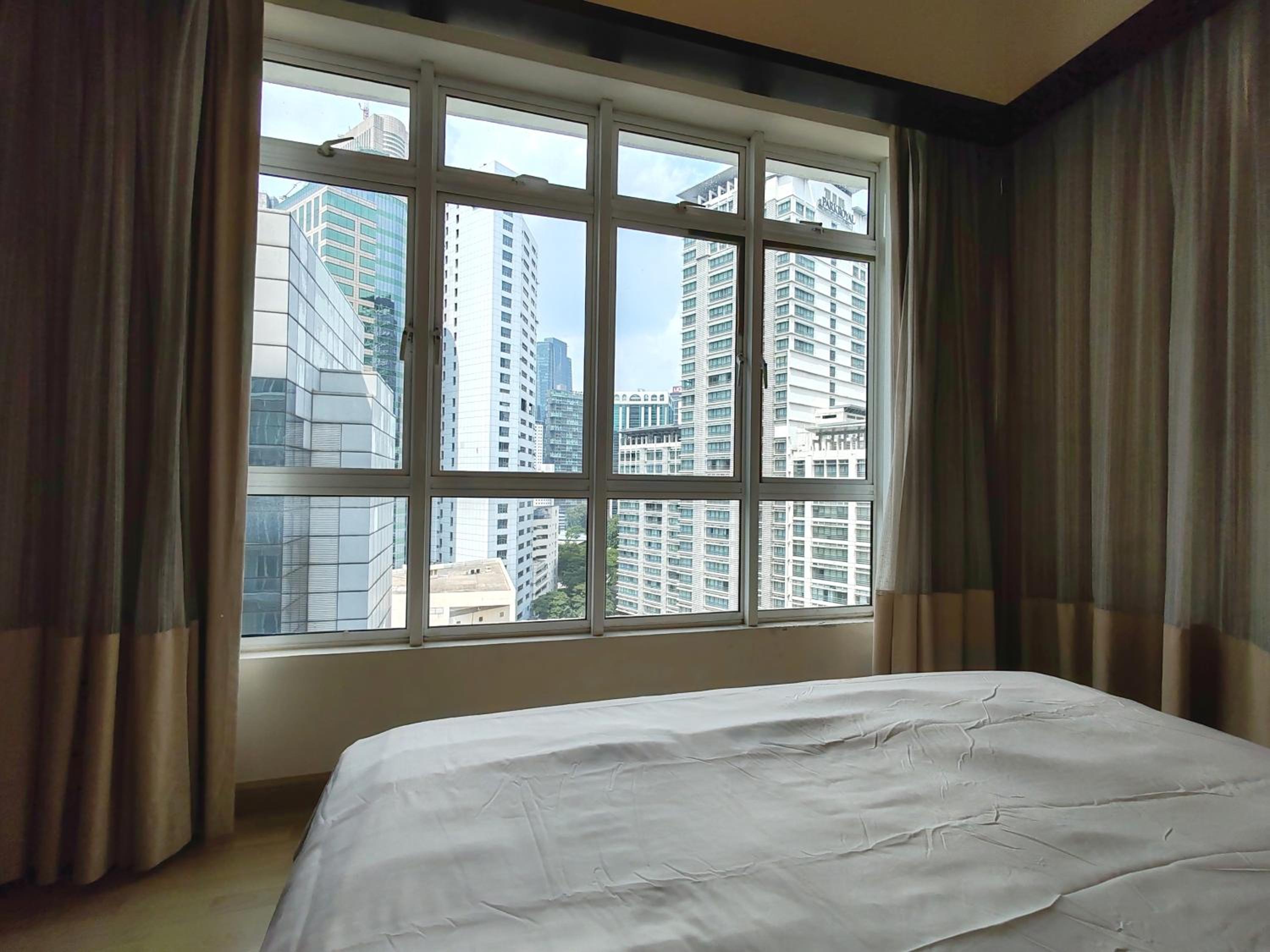 9 Bukit Bintang 5 minutes to Alor Street Seri Bukit Ceylon 2R2B 8 pax