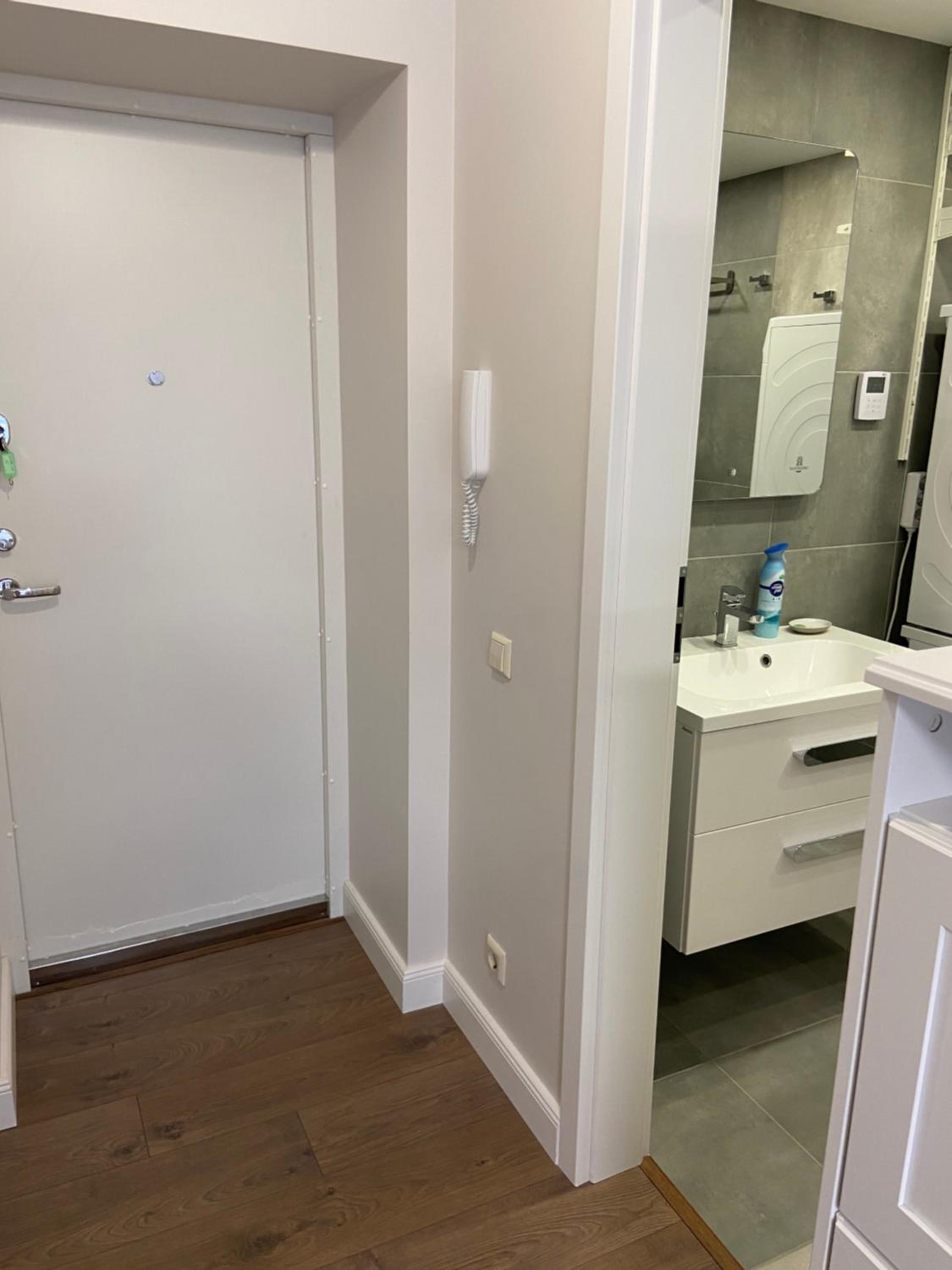 Eliana Apartments