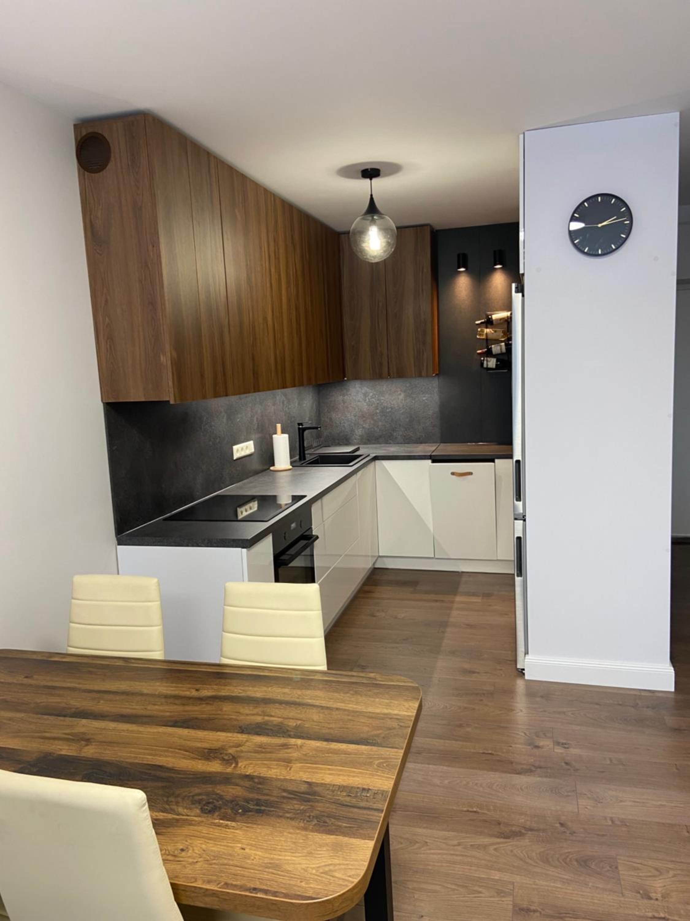 Eliana Apartments