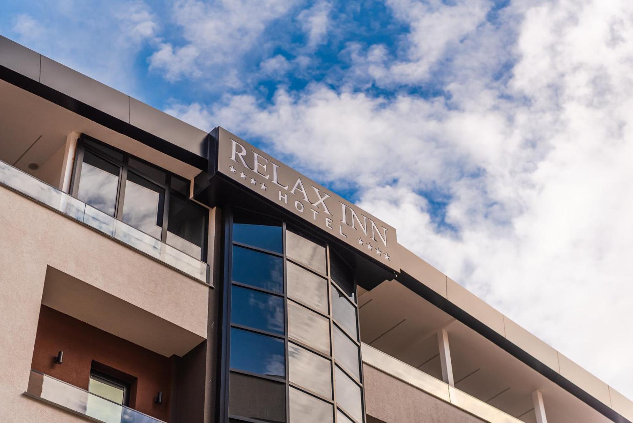 Hotel Relax Inn Hotel Durres - Image 1