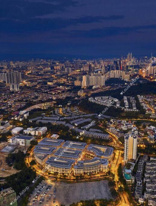 Industrial Design 6pax IN Desa Parkcity WifiTvbox