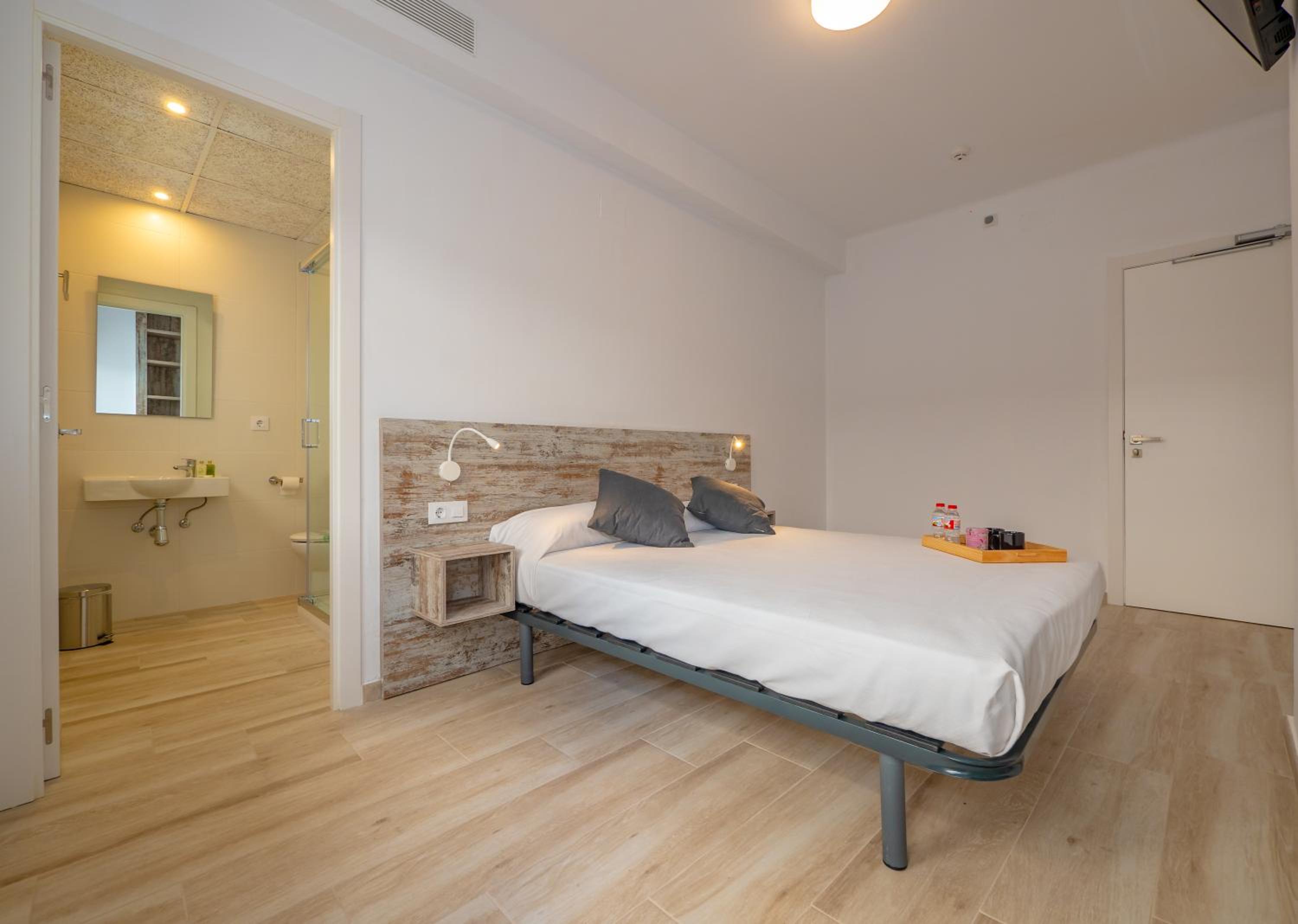 Agi Gloria Rooms