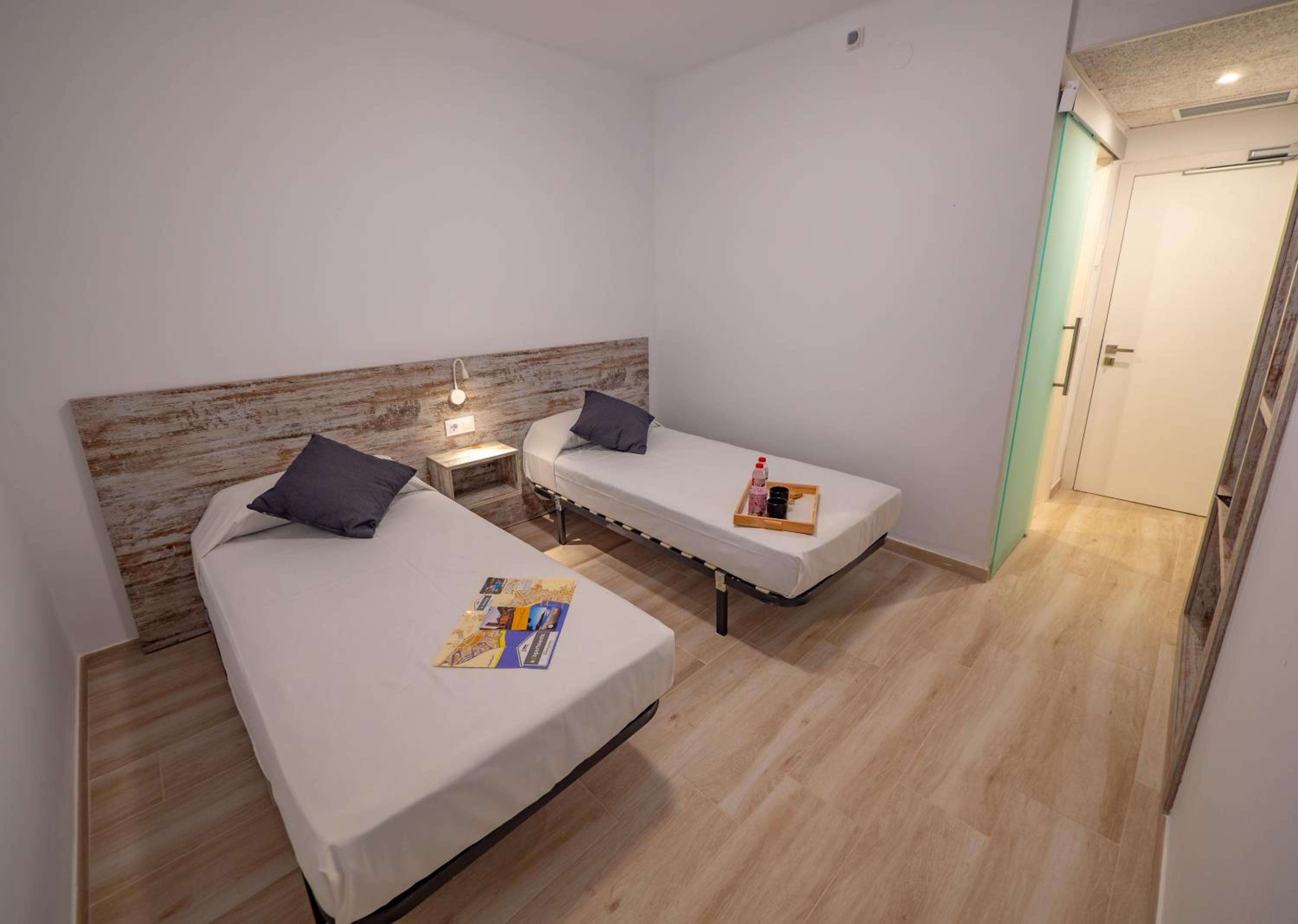 Agi Gloria Rooms