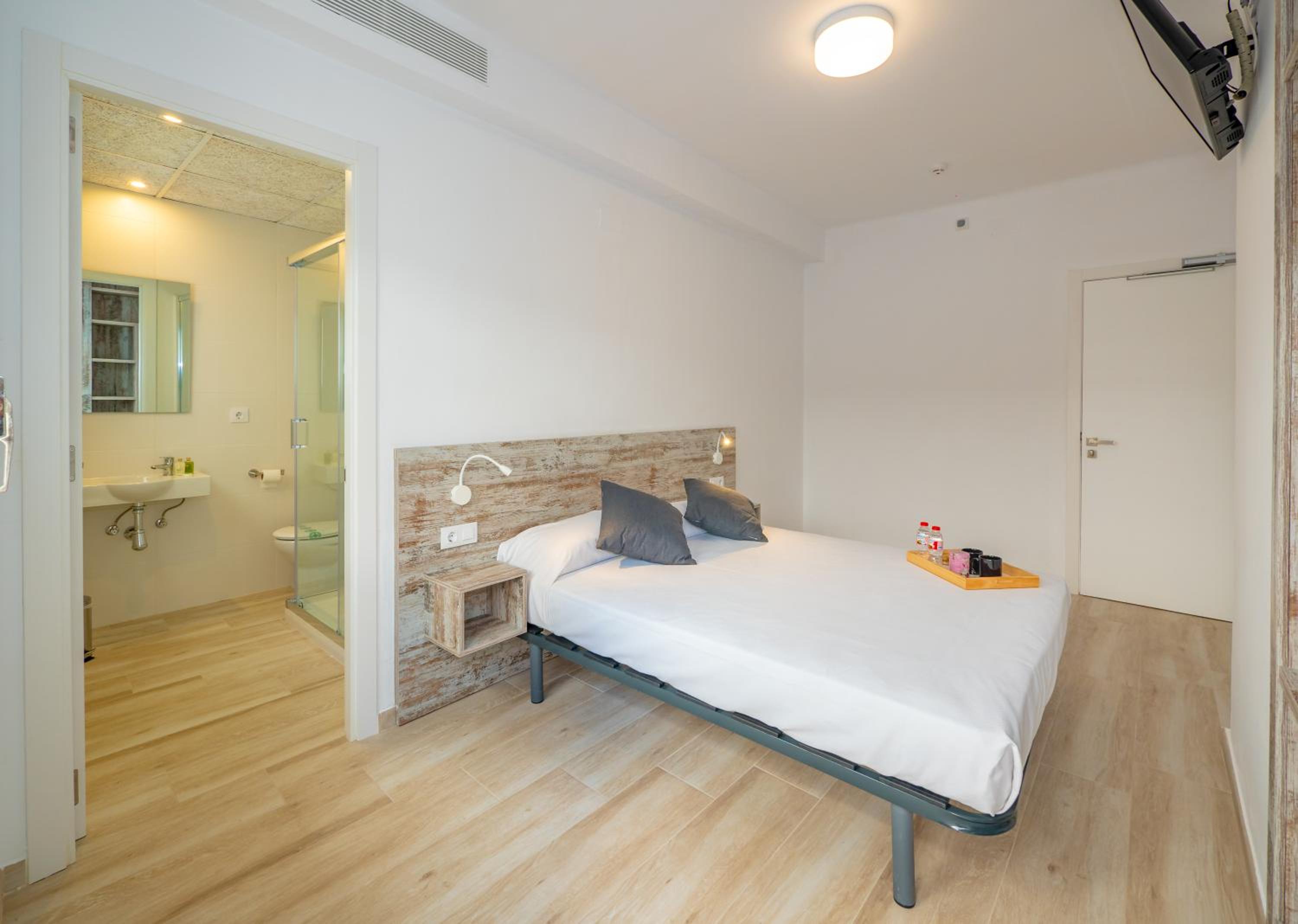 Agi Gloria Rooms