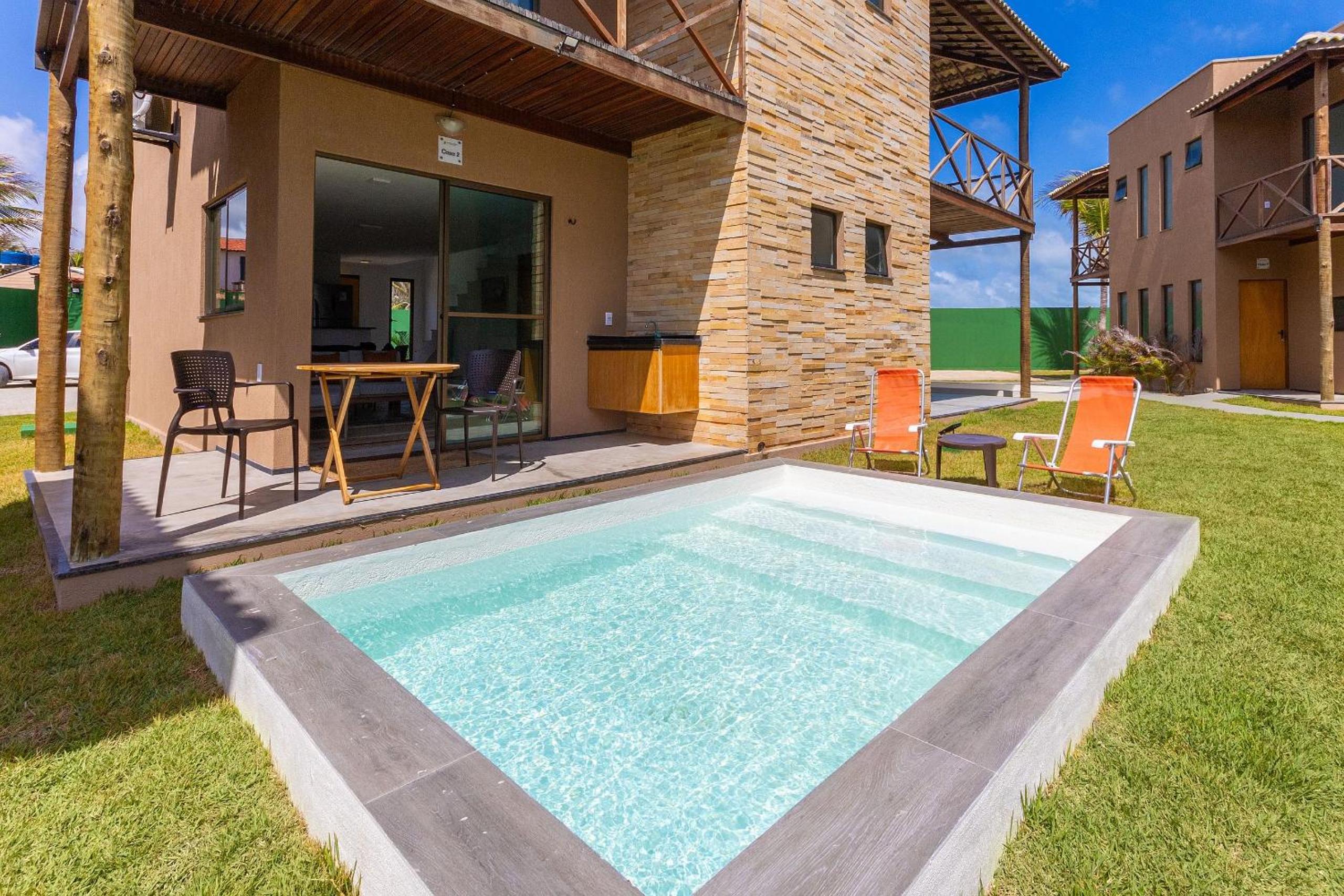 Beachfront Duplex #A9 em Barro Preto por Carpediem