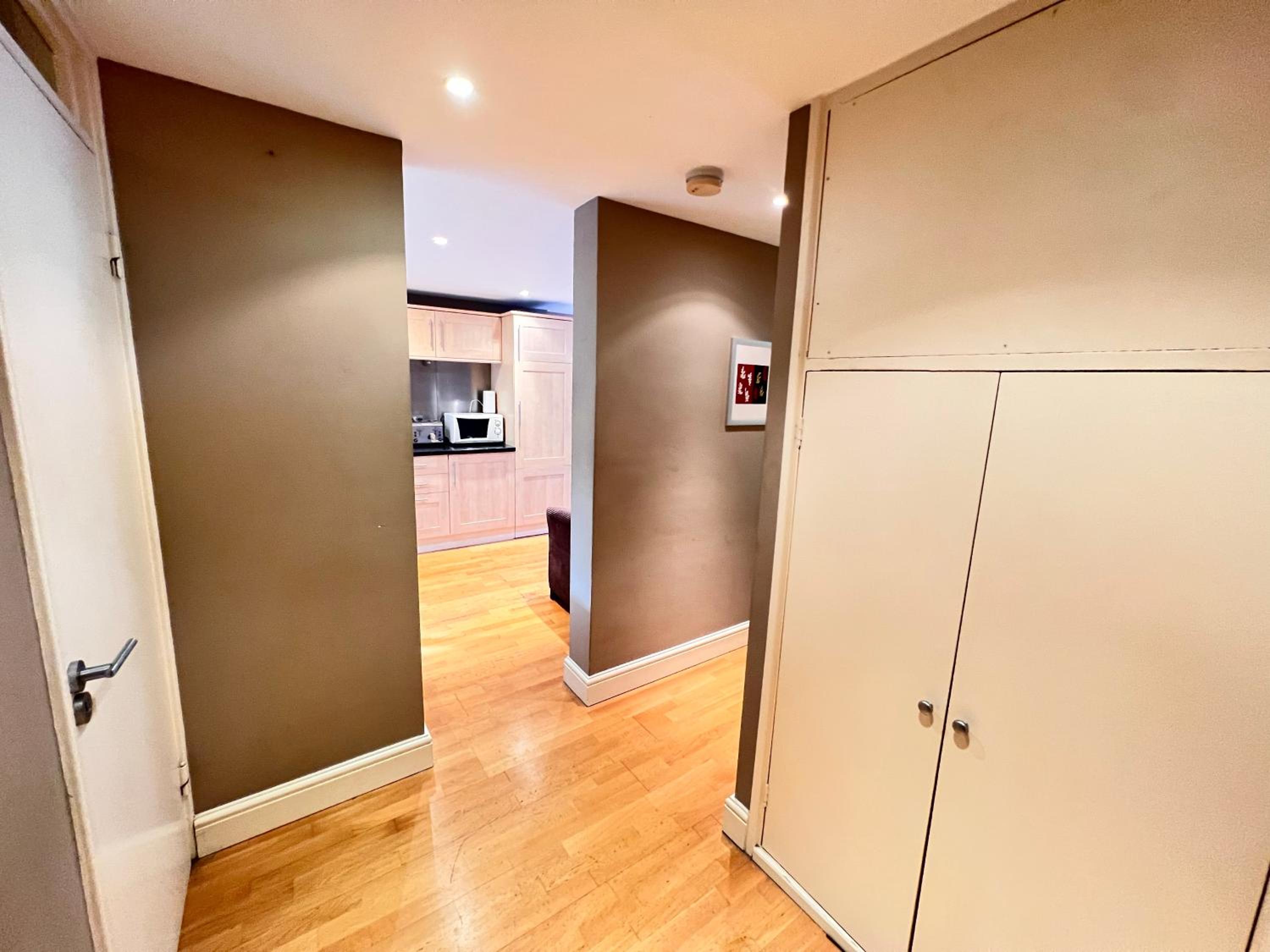 Happy River Thames View Entire Apartment