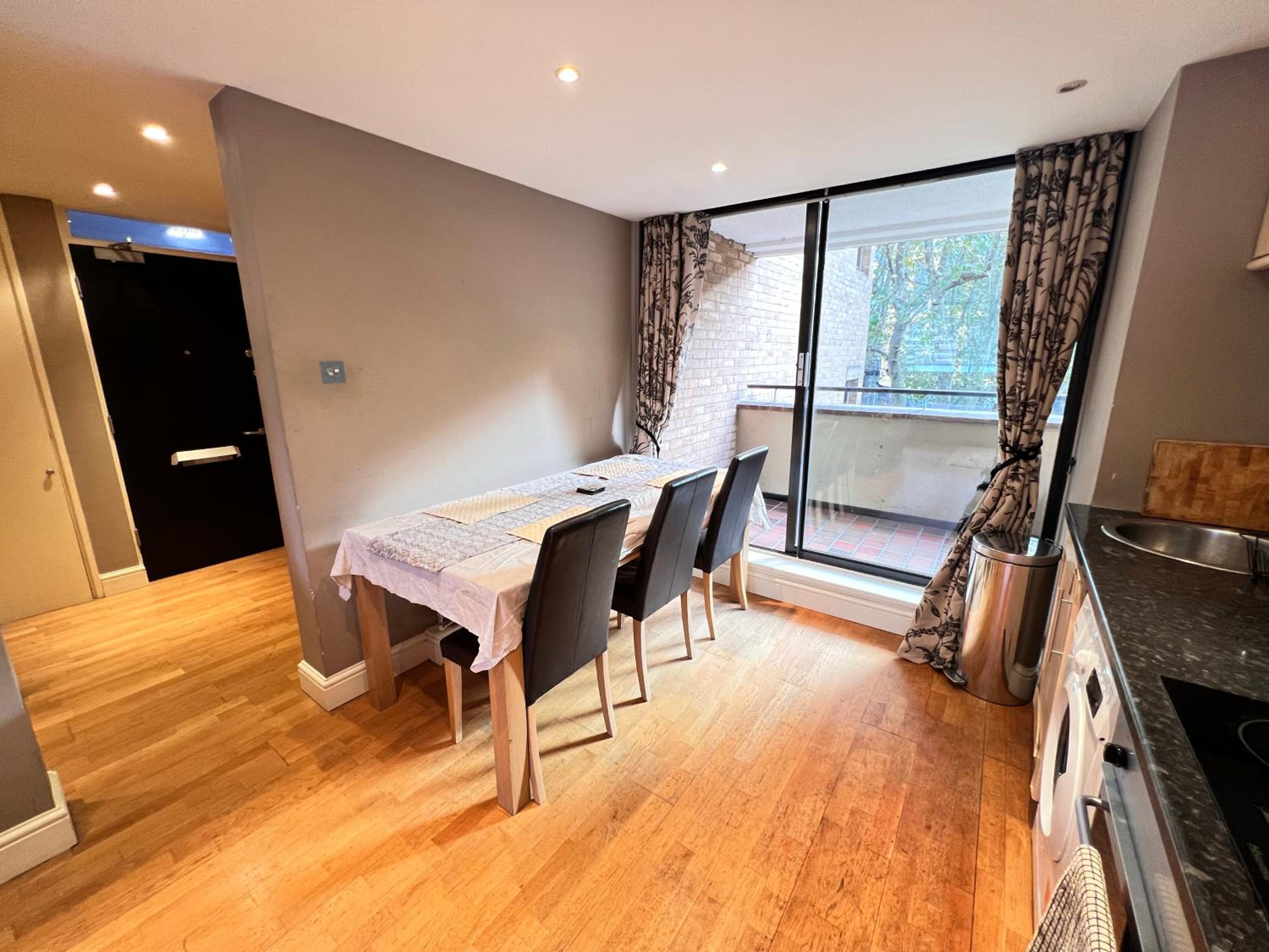 Happy River Thames View Entire Apartment