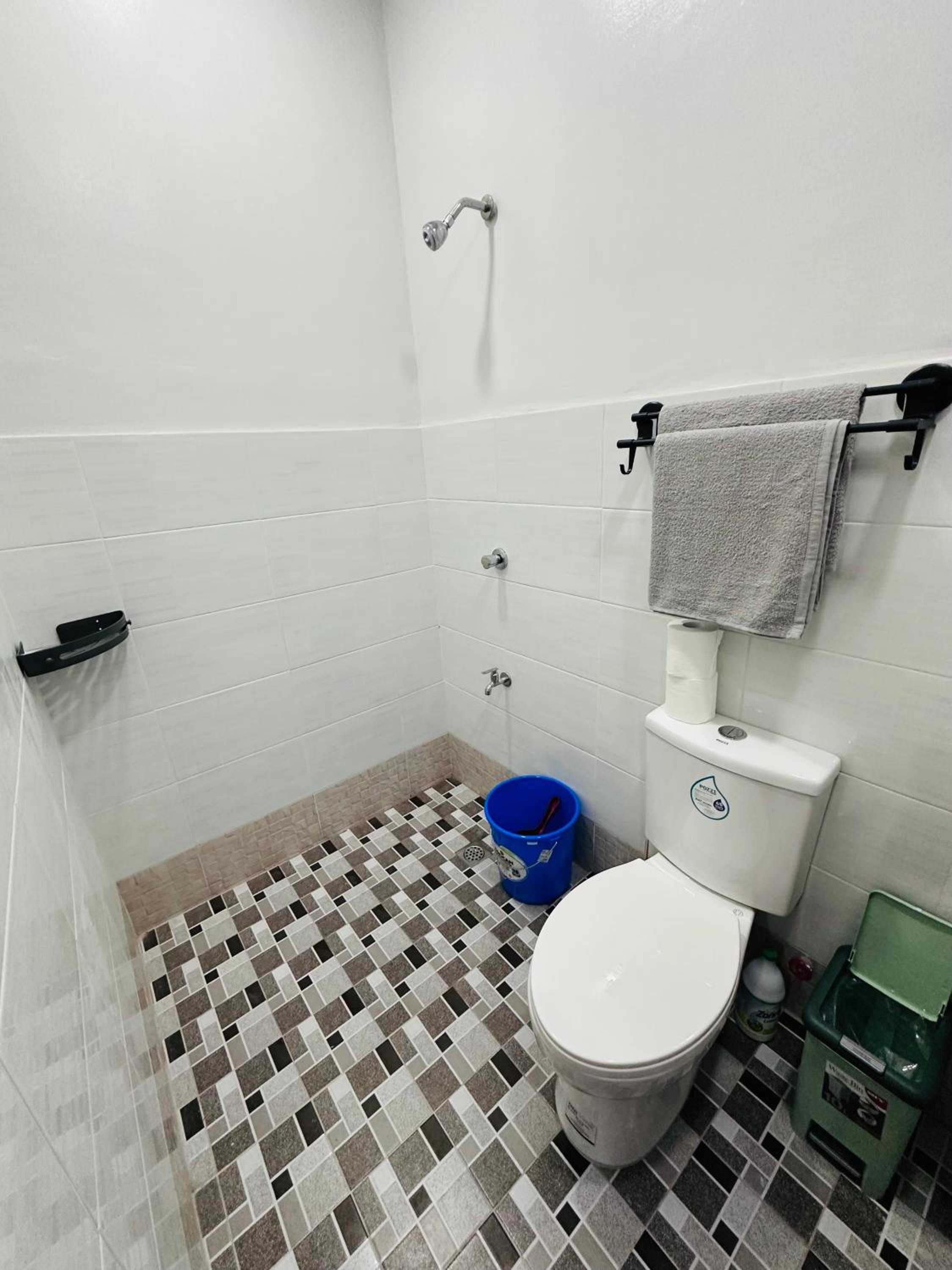 Two airconditioned Bedroom Apartment near AUM view 5
