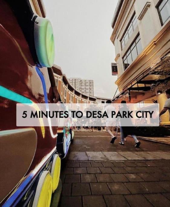 Cozy INS Design 4pax 5min drive to Desa Park City