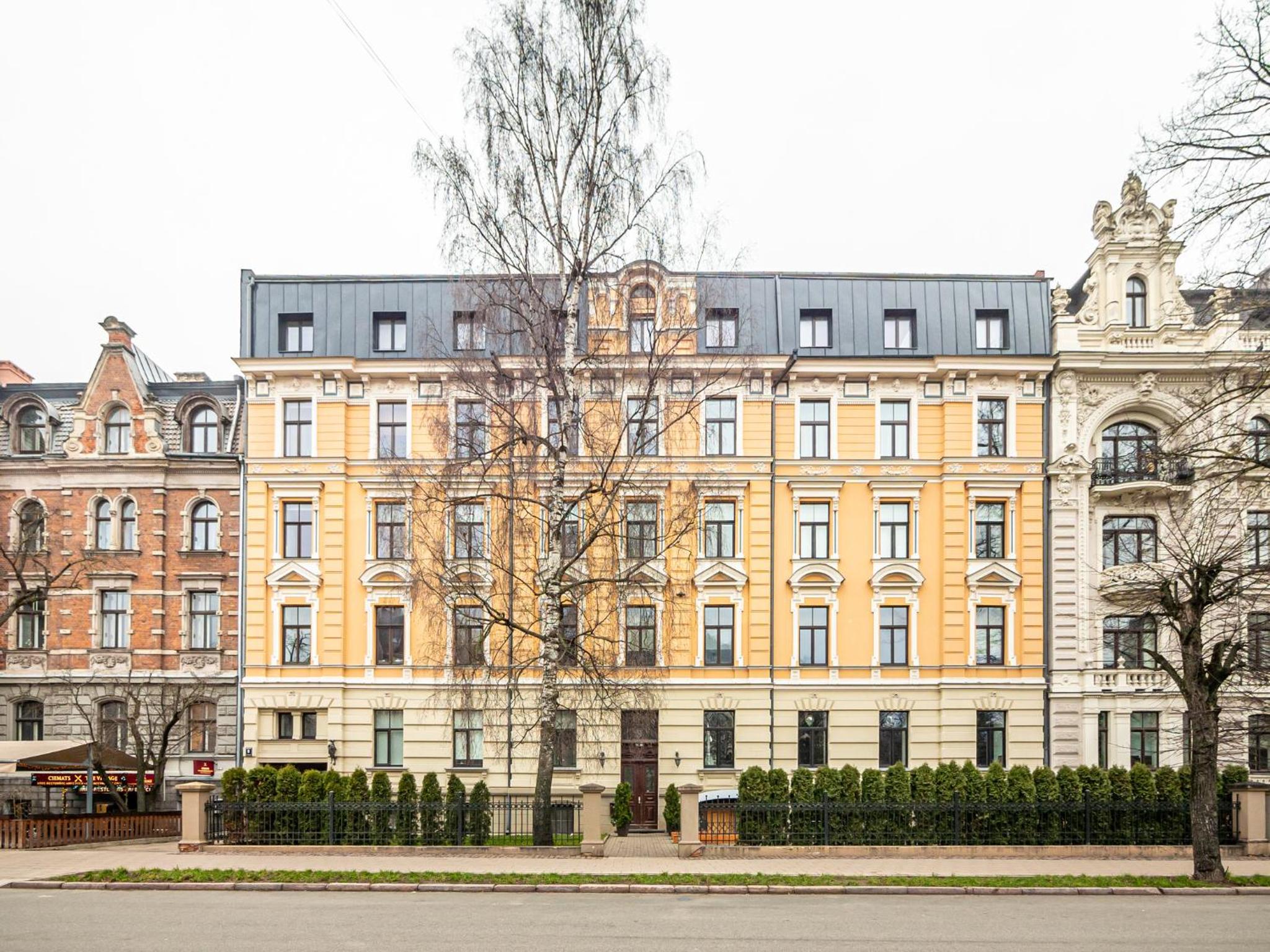 Design Meets Comfort - Embassy Area - by Innorental