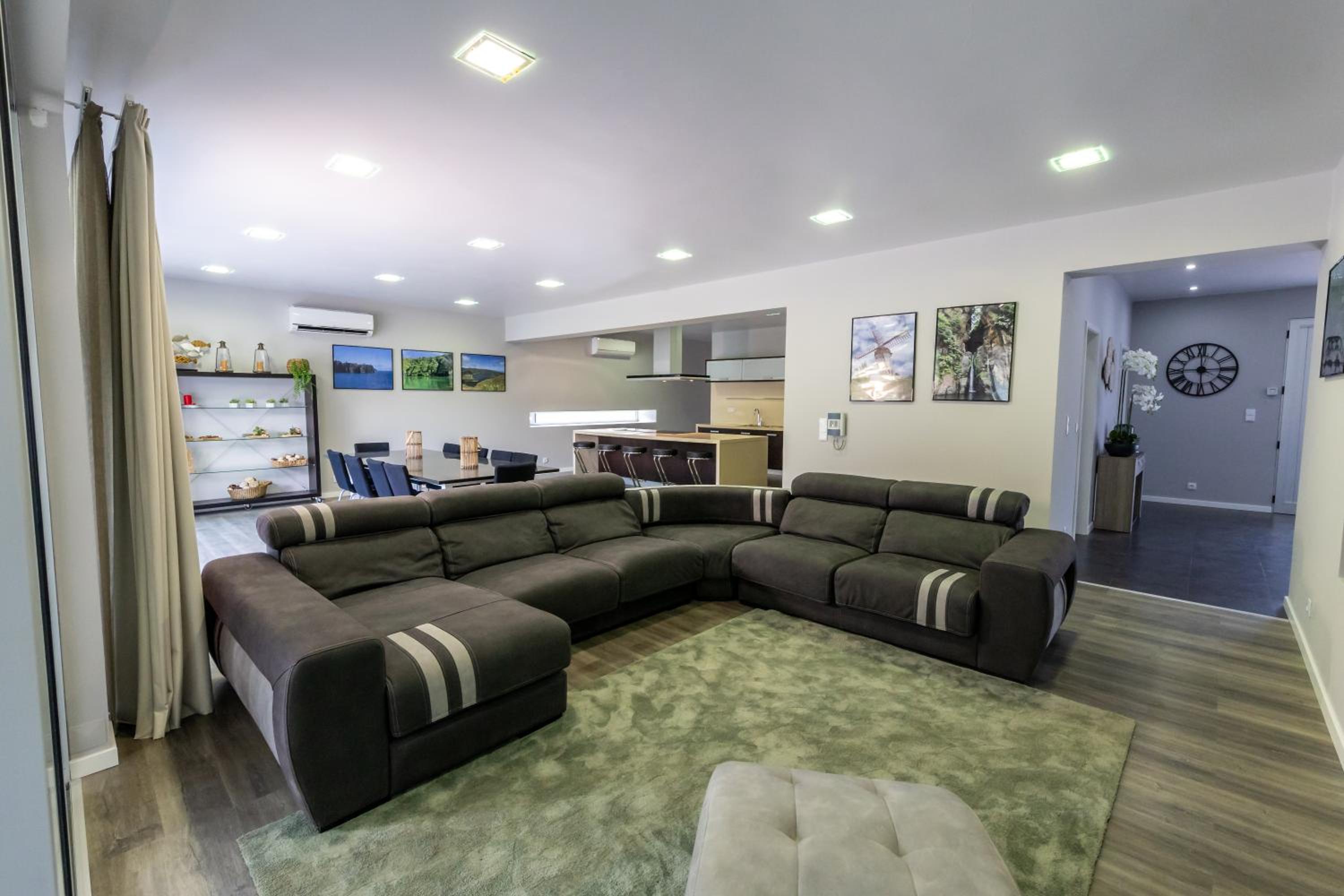 Luxury Villa in Ribeira Grande view 5