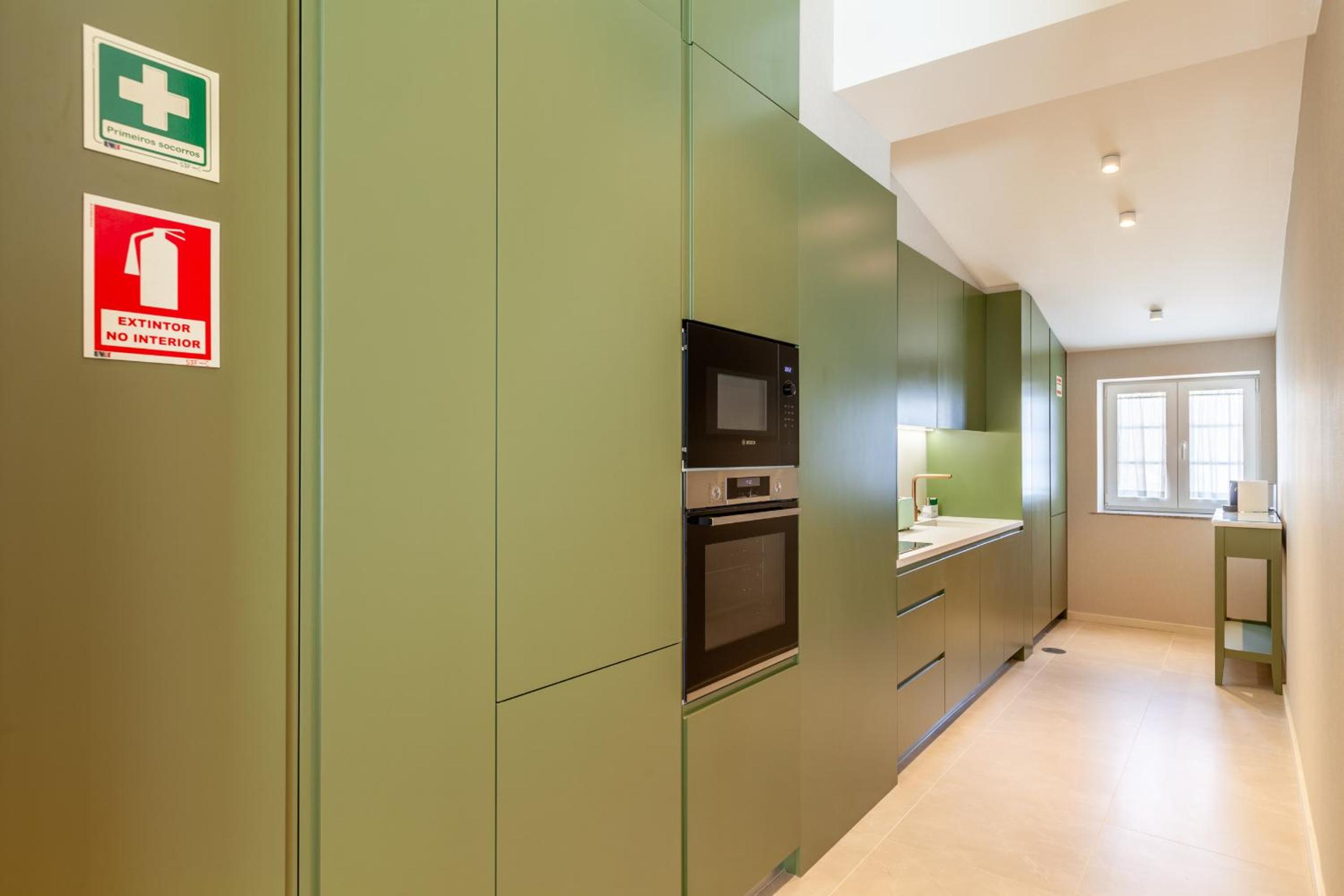 Savvy Signature Apartments