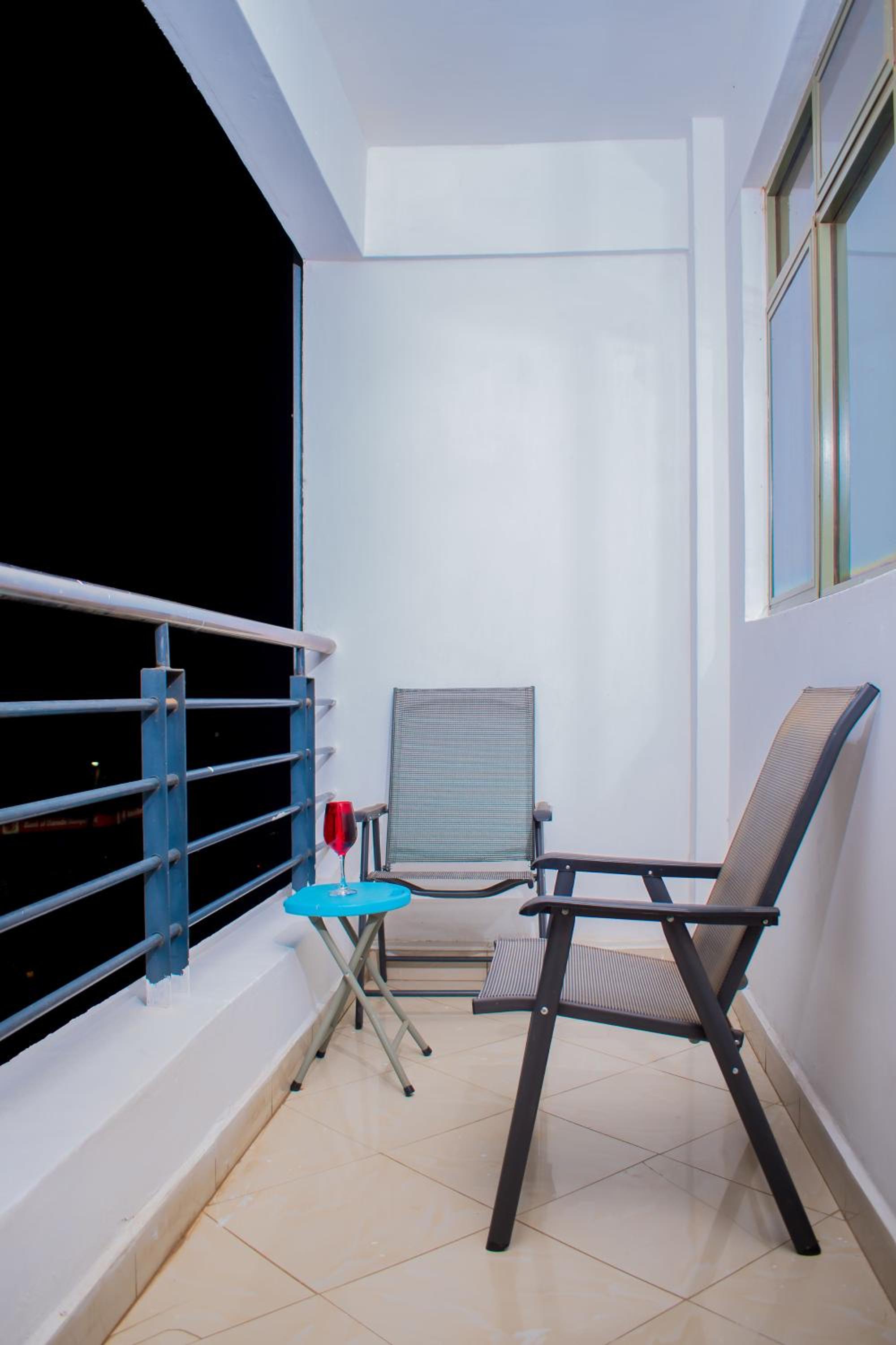 G&G Homes Town Apartment CBD view 4