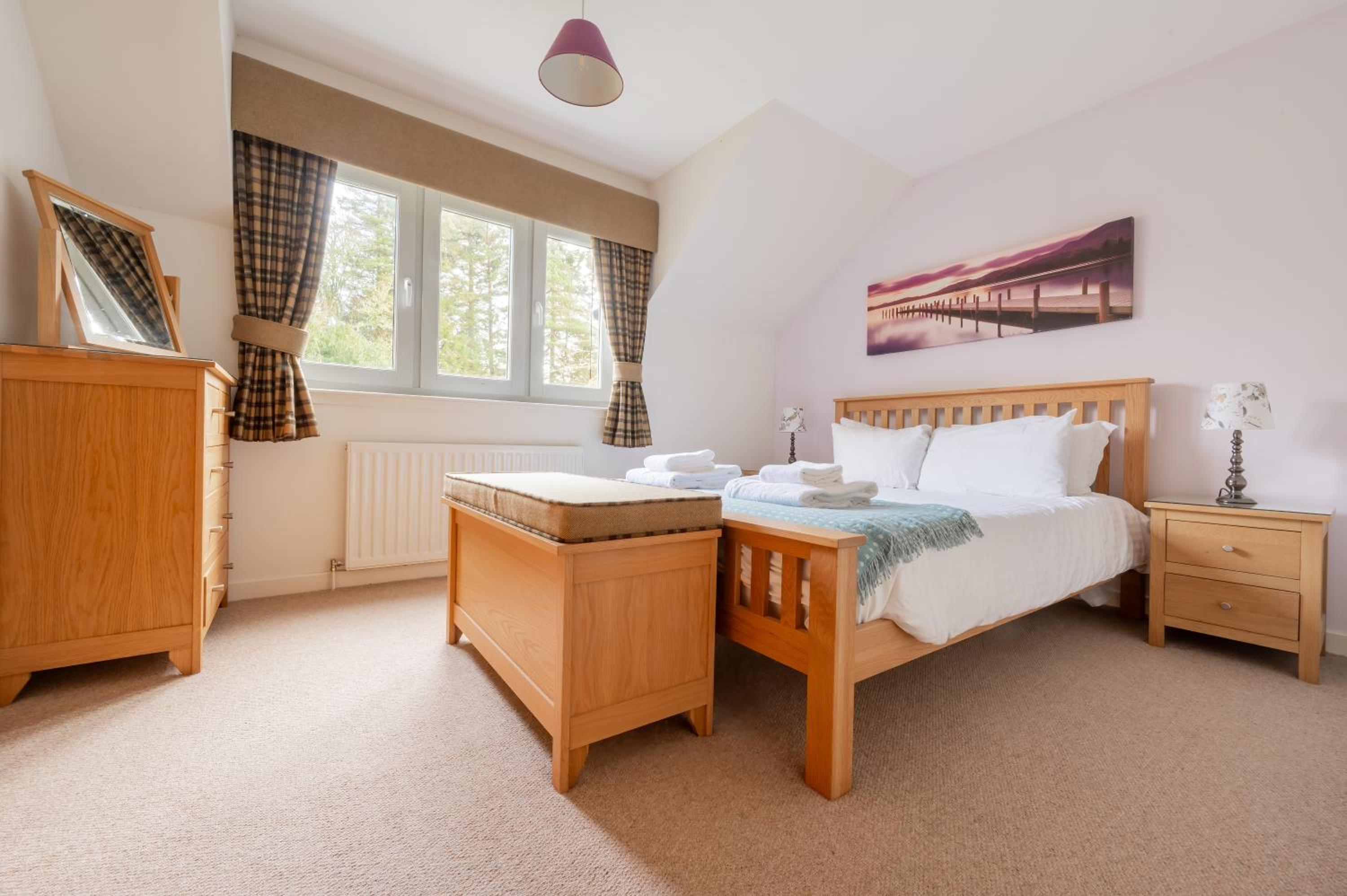 Abbey Holidays Loch Ness Luxury Self Catering 2 Bedroom Cottages