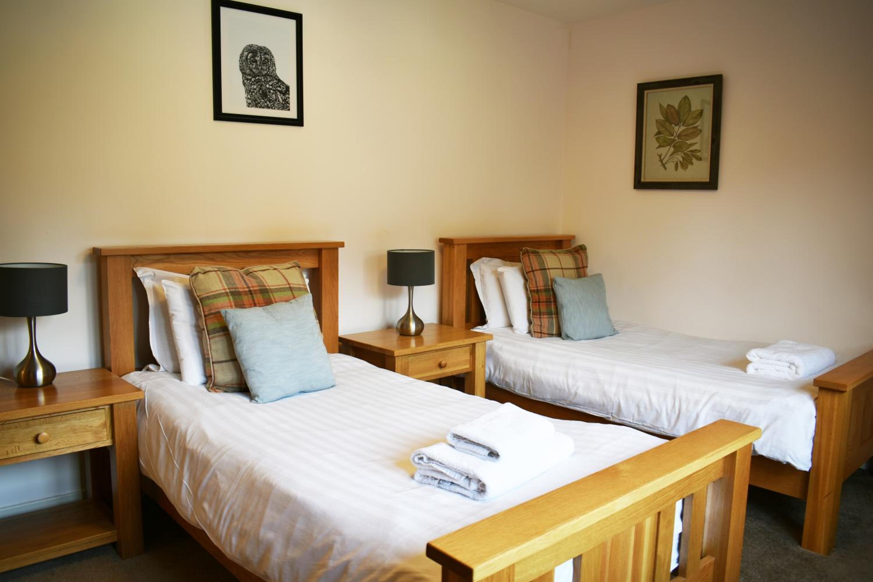 Abbey Holidays Loch Ness Luxury Self Catering 2 Bedroom Cottages