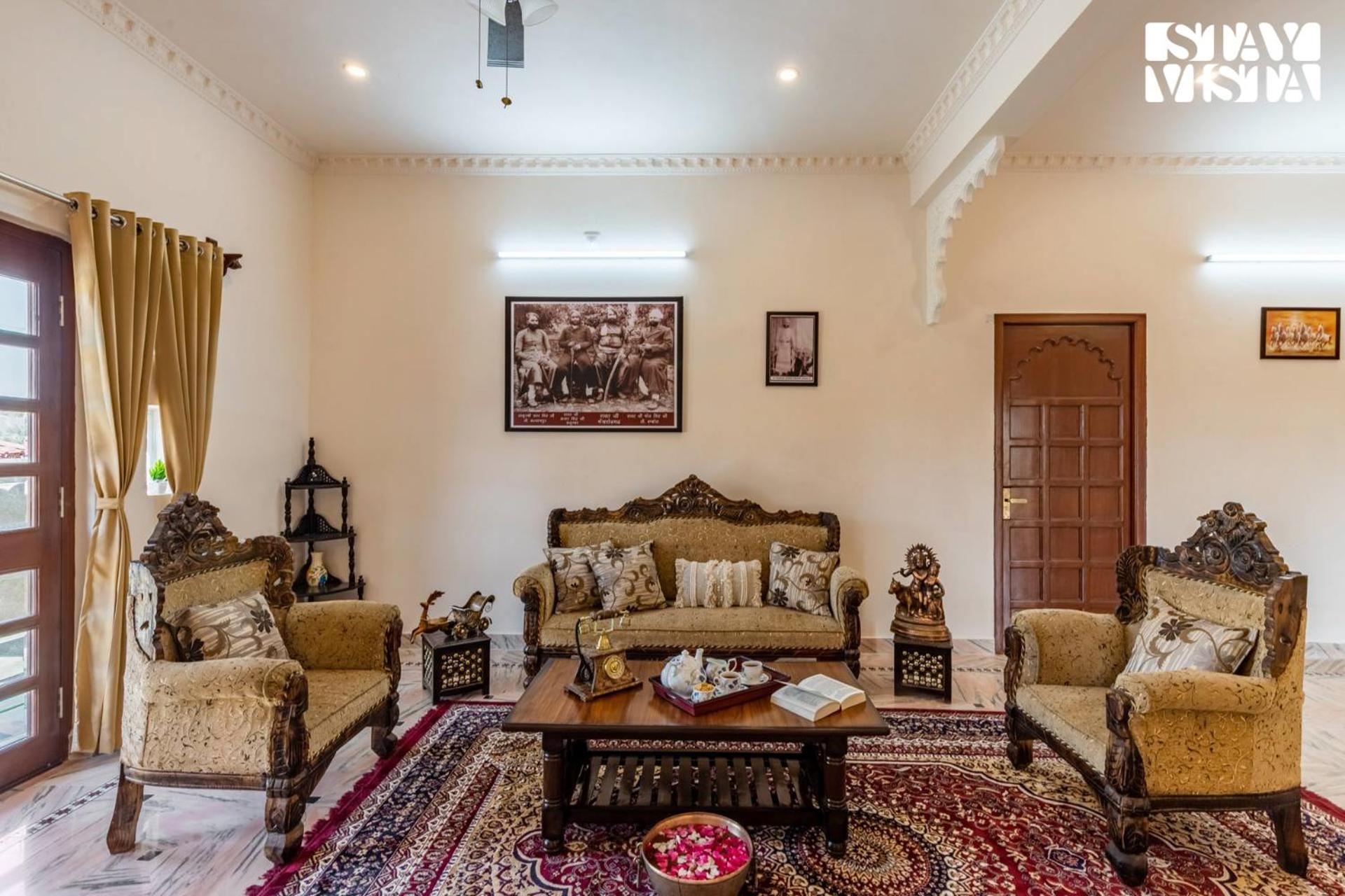 StayVista's Grandiose Manor - Pet-Friendly Villa with Outdoor Pool, Lawn, and Terrace view 5