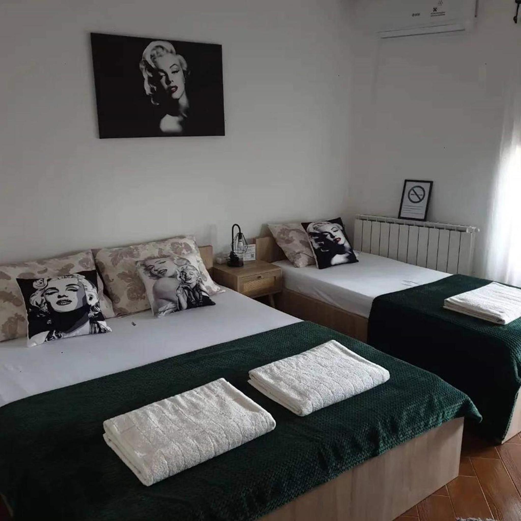 Apartment Božur