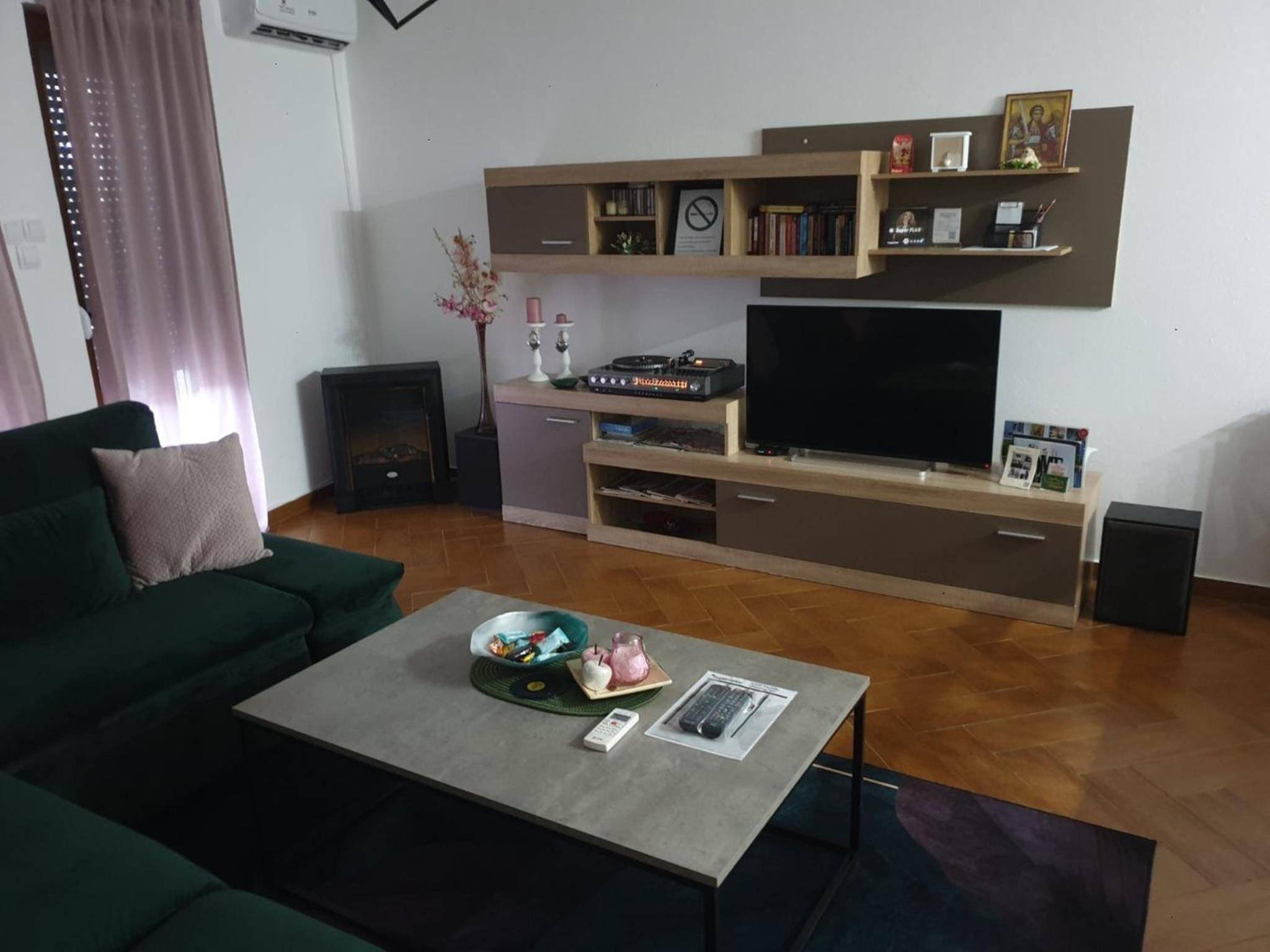 Apartment Božur