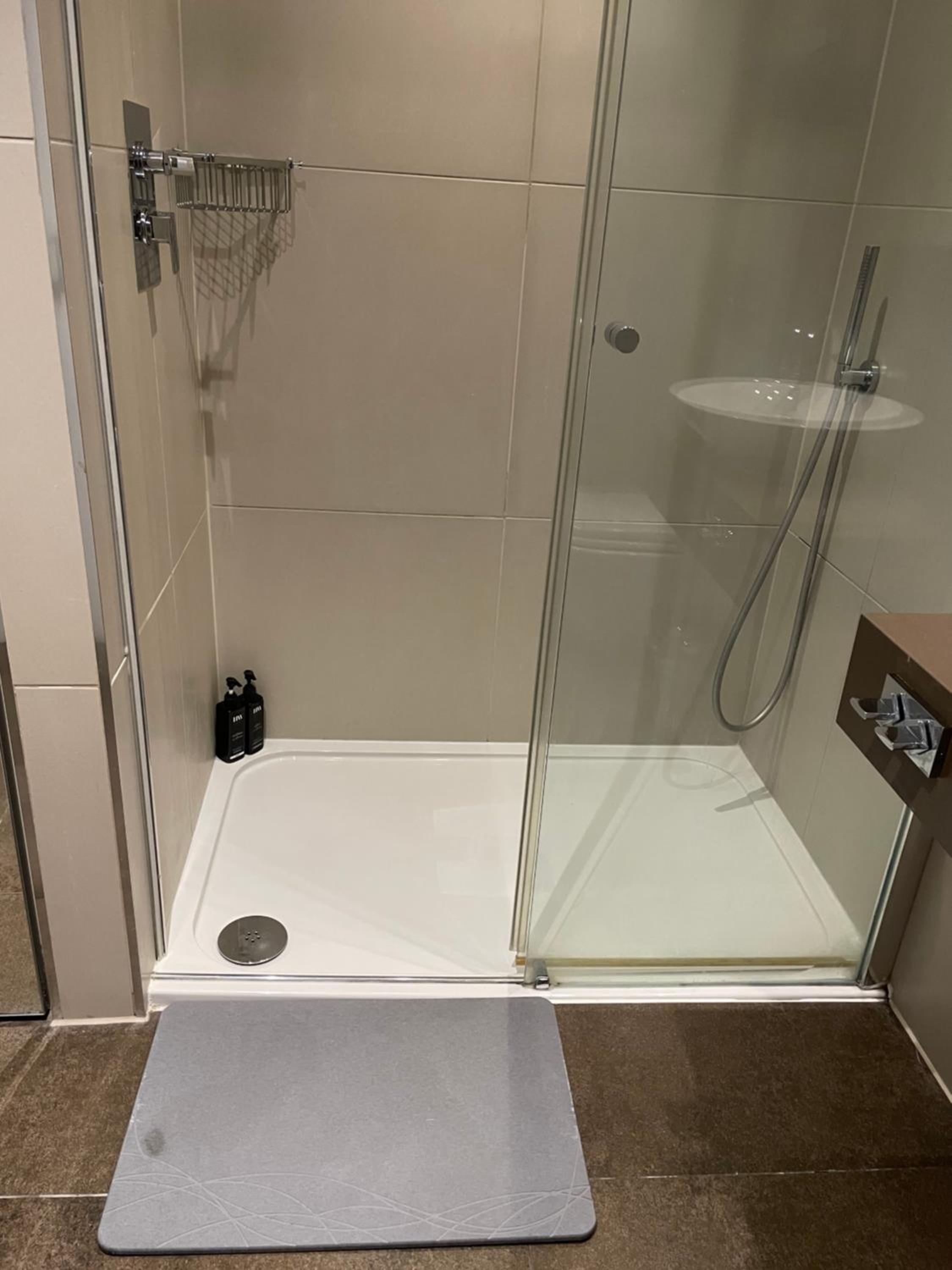 Shared Apartment in Central London