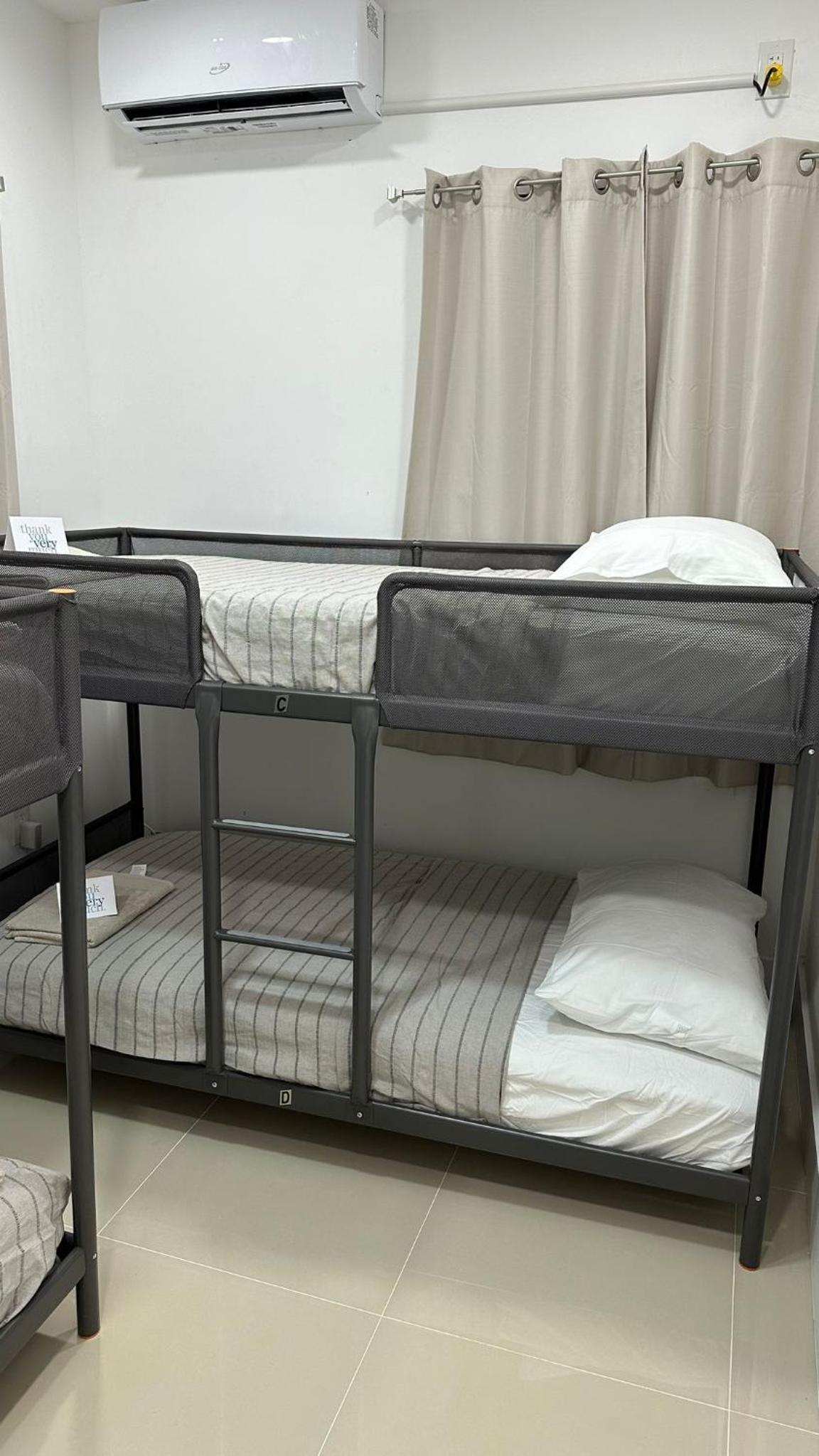 203 Miami Shared Rooms for Men Central Comfortable, Affordable