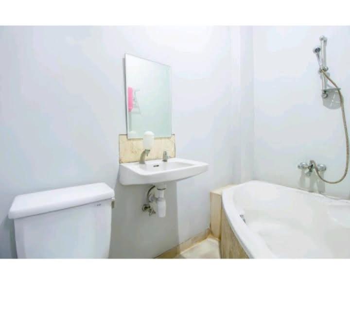 Tobana House Bintaro view 4