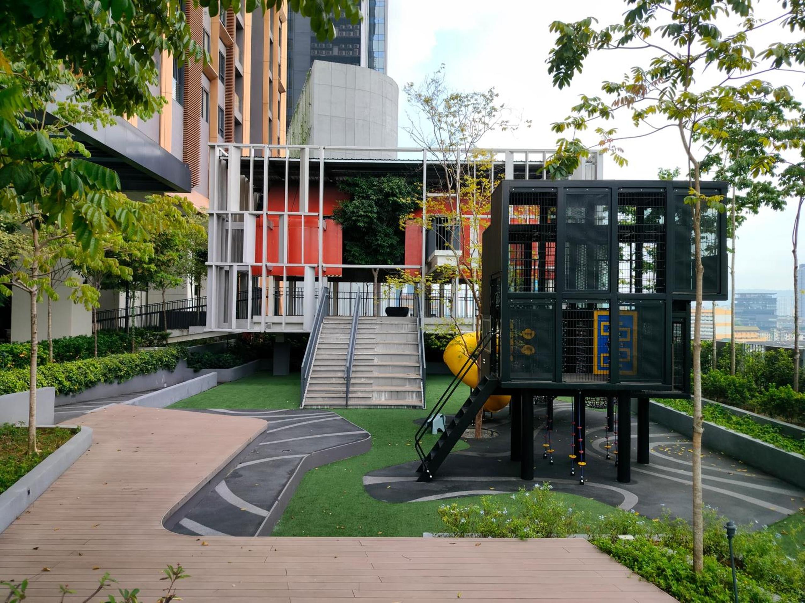 Lucentia Residential Hotel