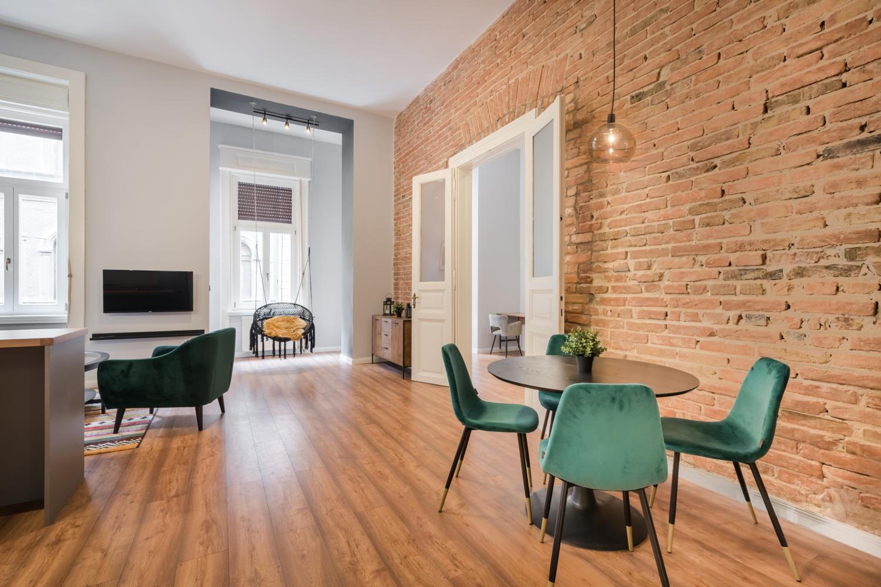 Aradi Chic Apartment