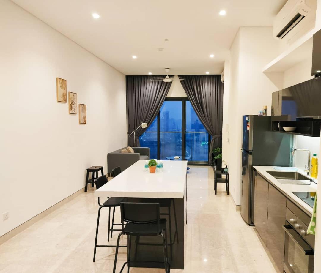 Lucentia Residential Hotel