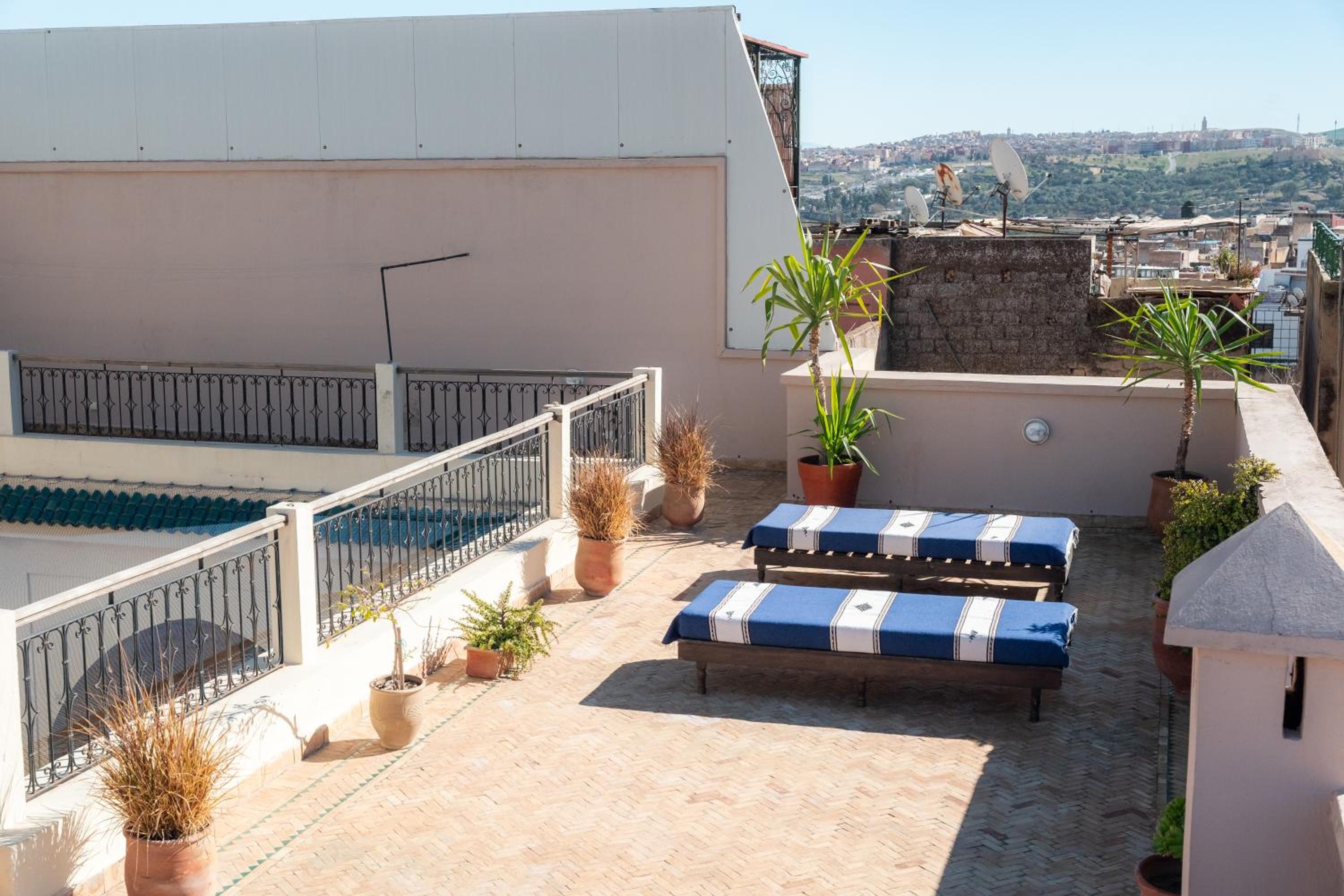 Riad Al Ansari — 14