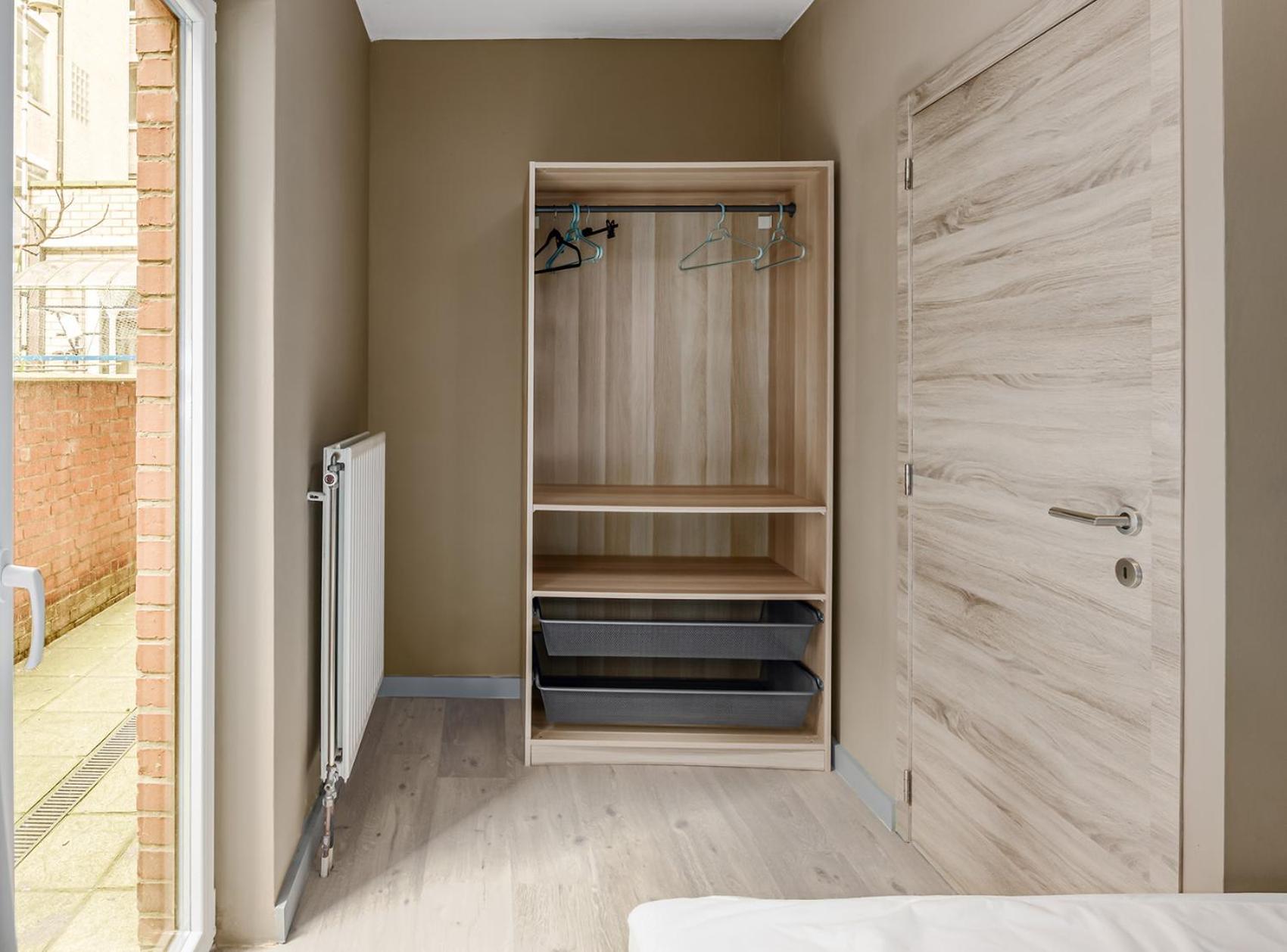 Les Almohades Gv01