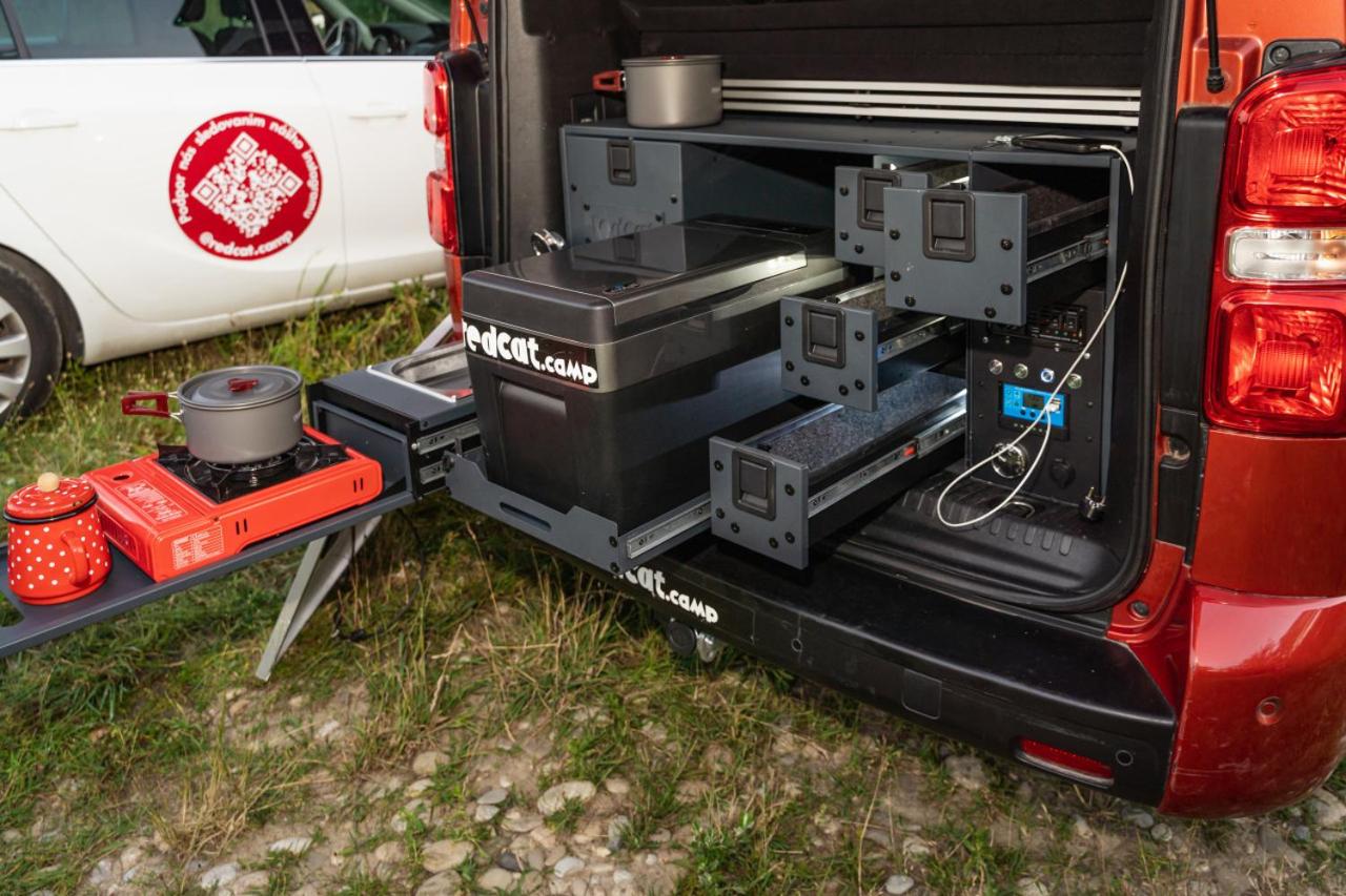 Campervan na prenajom Dano view 2