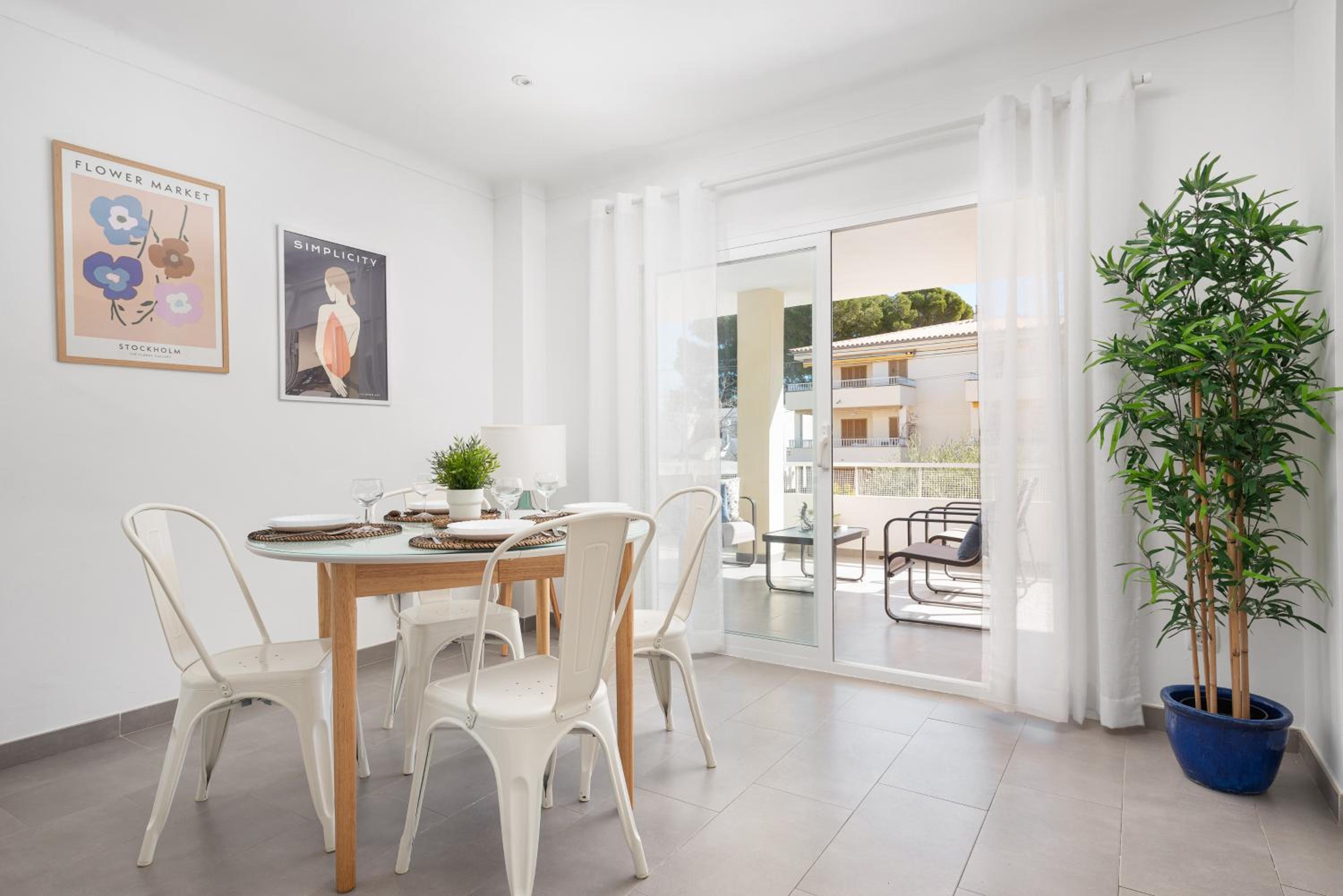Apartamento Concha junto a playa, CLAVELLS 1 1ER D view 3
