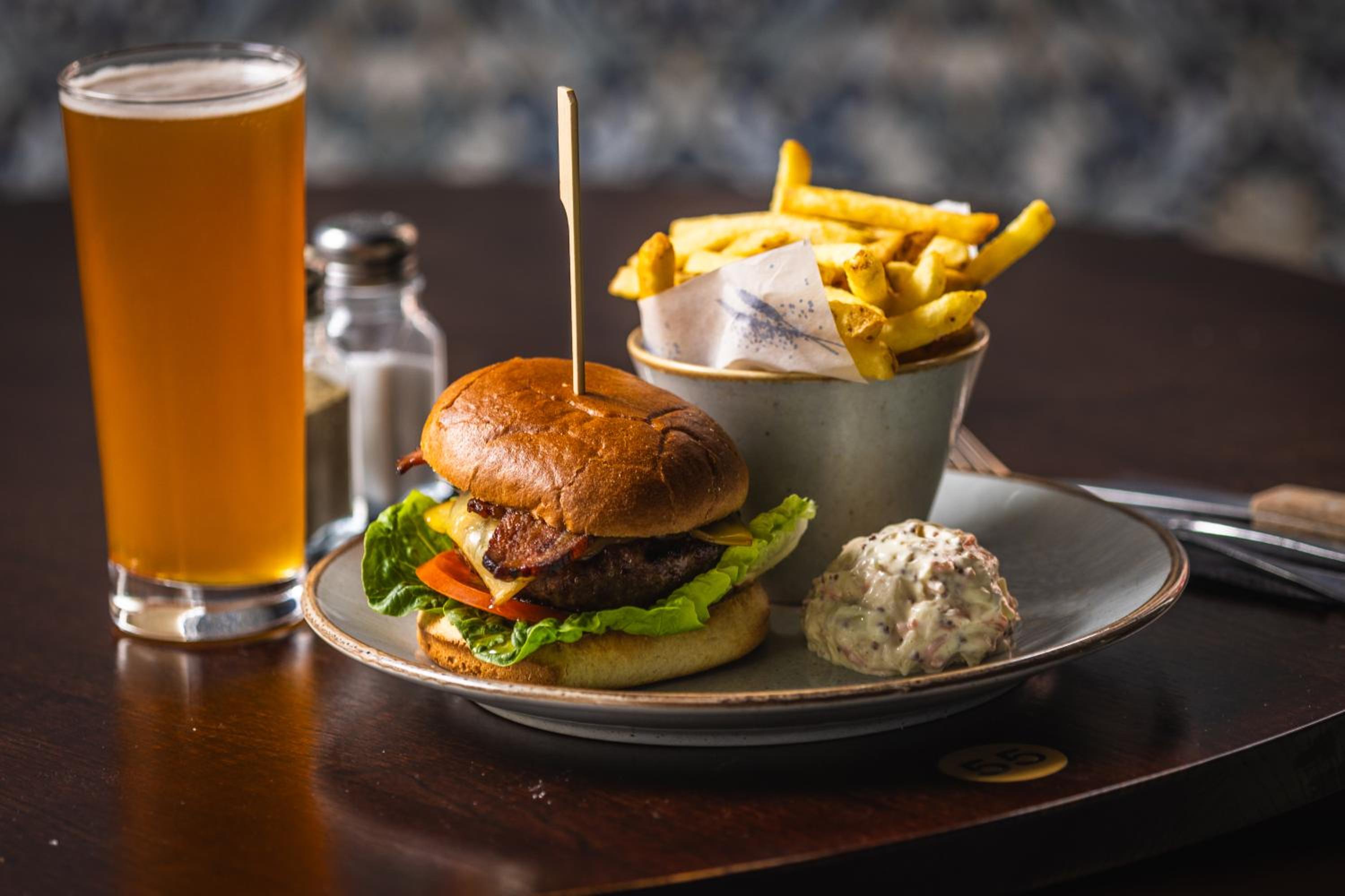 The Pied Bull, photo 104