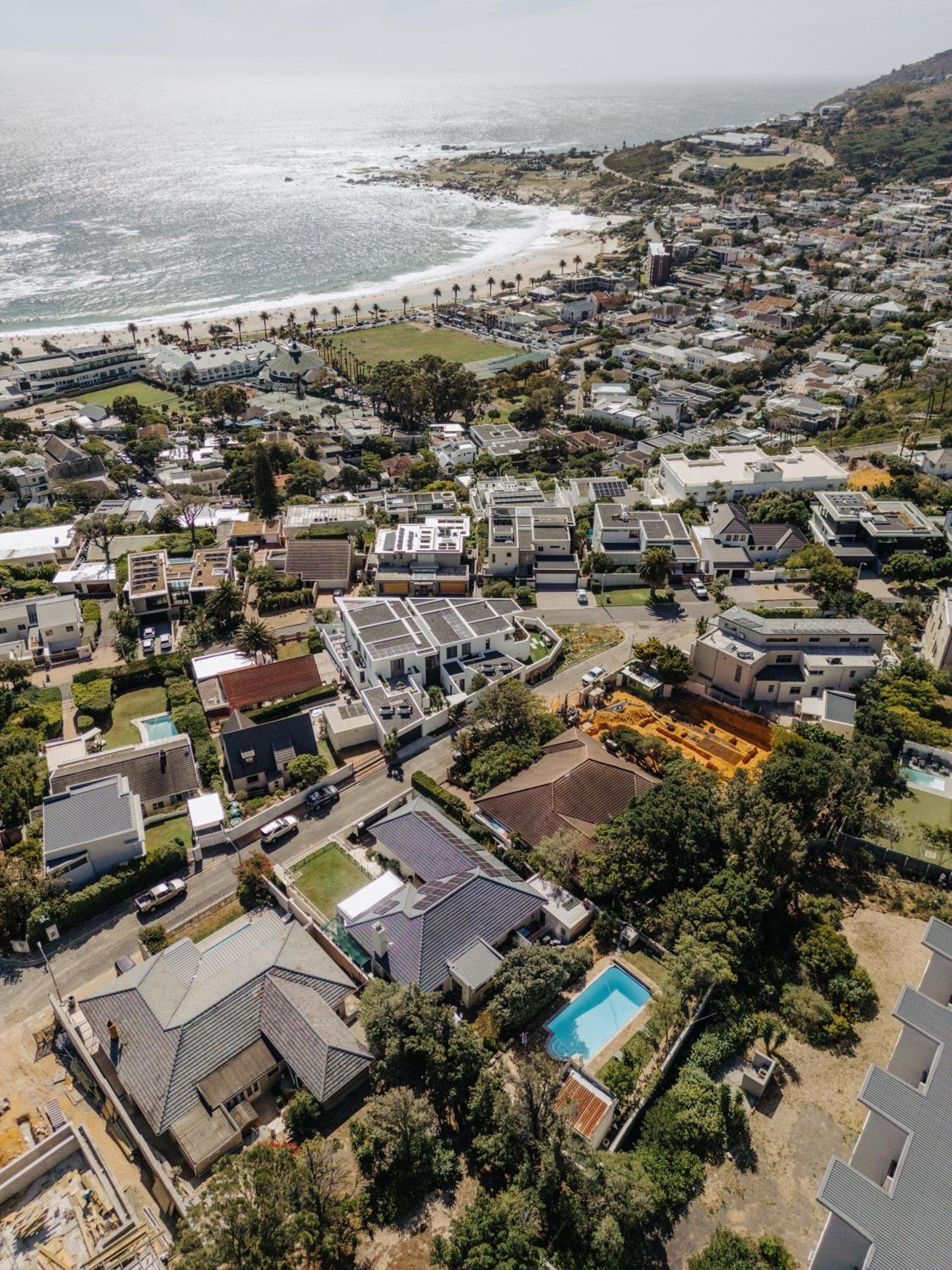 Echo garden apartment in Camps Bay view 2