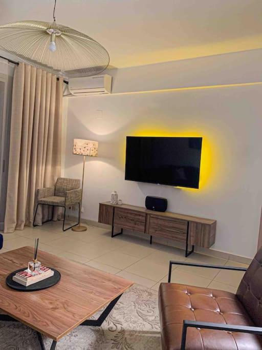 Cozy F3 entièrement équipé,situé au coeur de Dakar