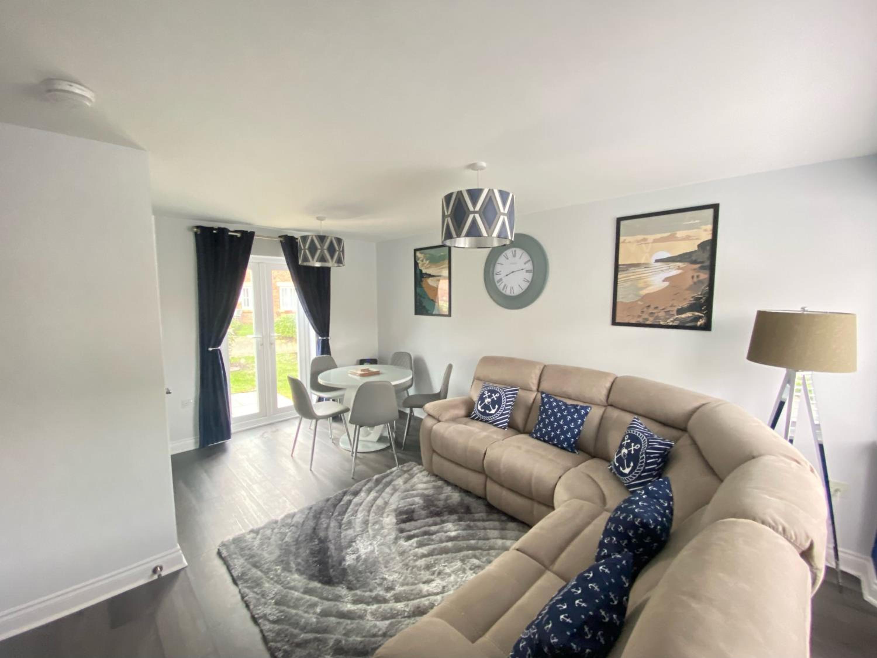 Arthurs Retreat - Part of the The Bay Filey Holiday Village with pool, gym and direct beach access, pub, restaurant, tennis and meadows walks view 2